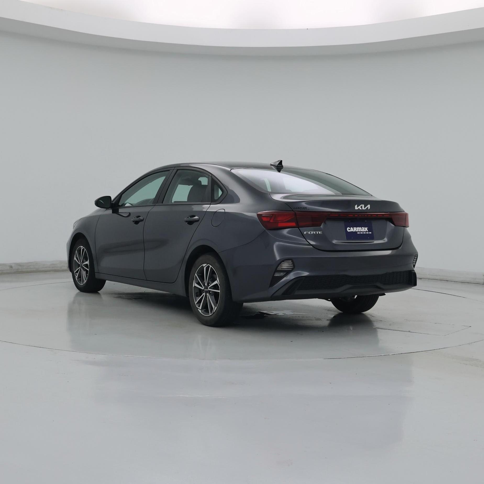 Thumbnail: 2022 Kia Forte - 2