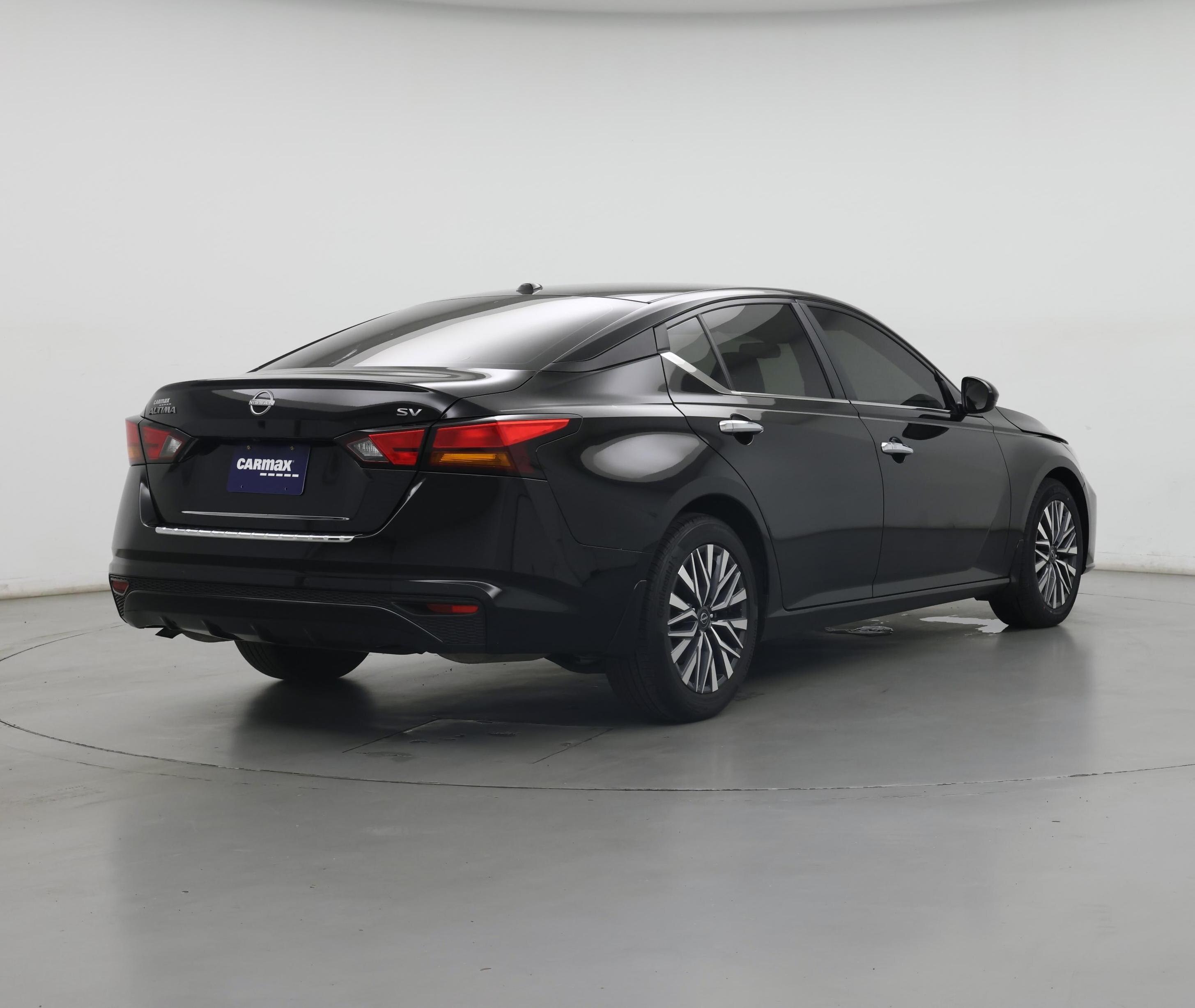 Thumbnail: 2023 Nissan Altima - 8