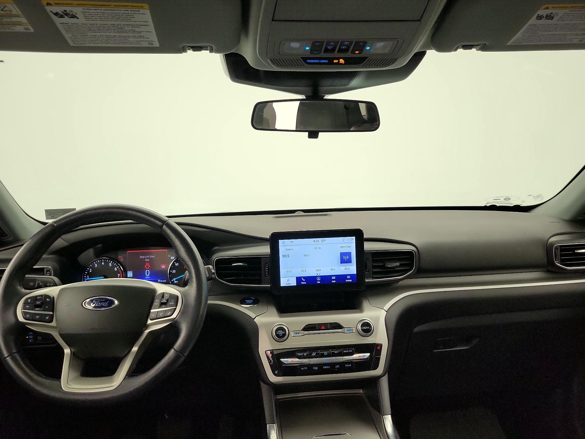 Thumbnail: 2022 Ford Explorer - 9