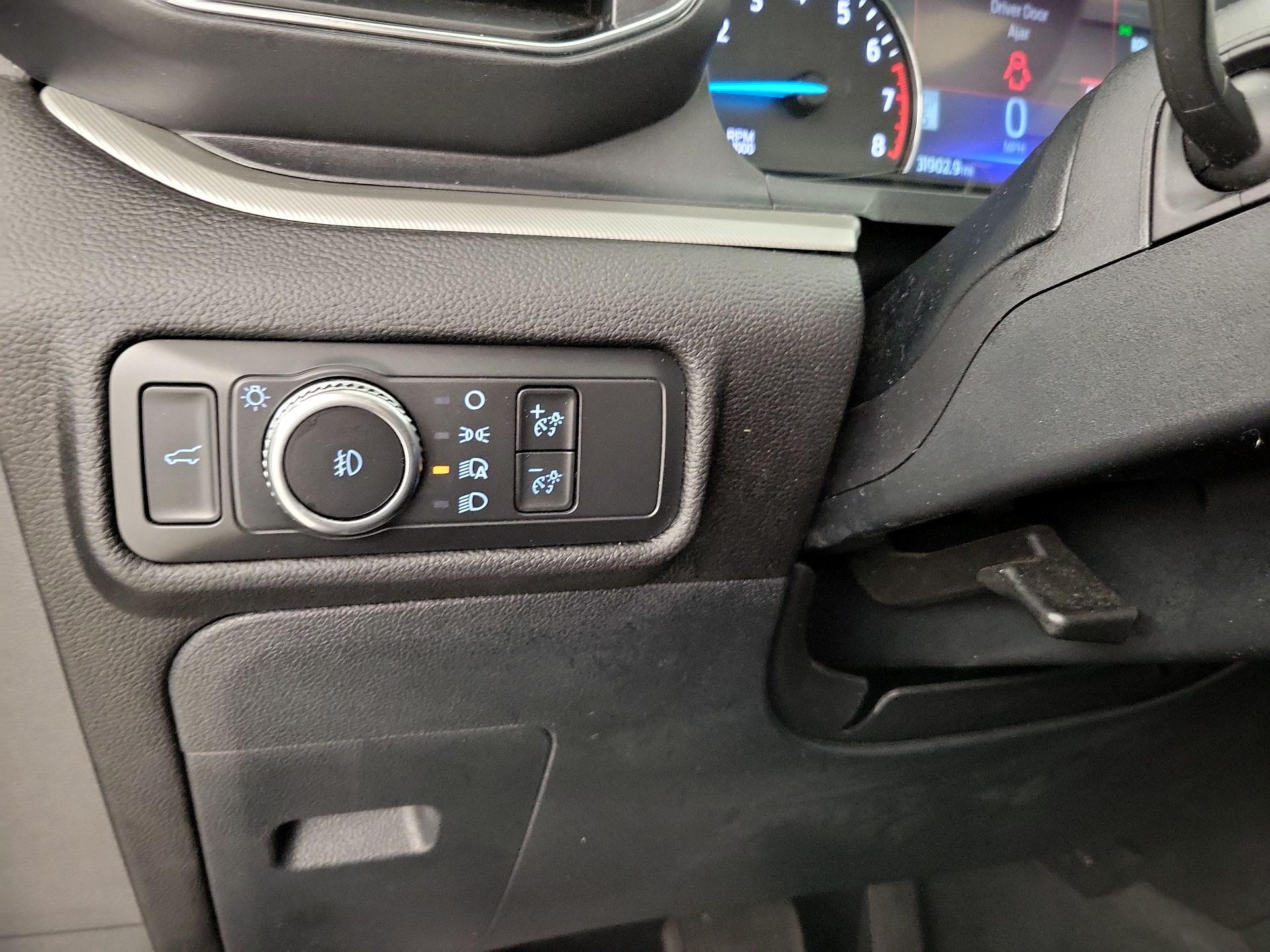 Thumbnail: 2022 Ford Explorer - 13