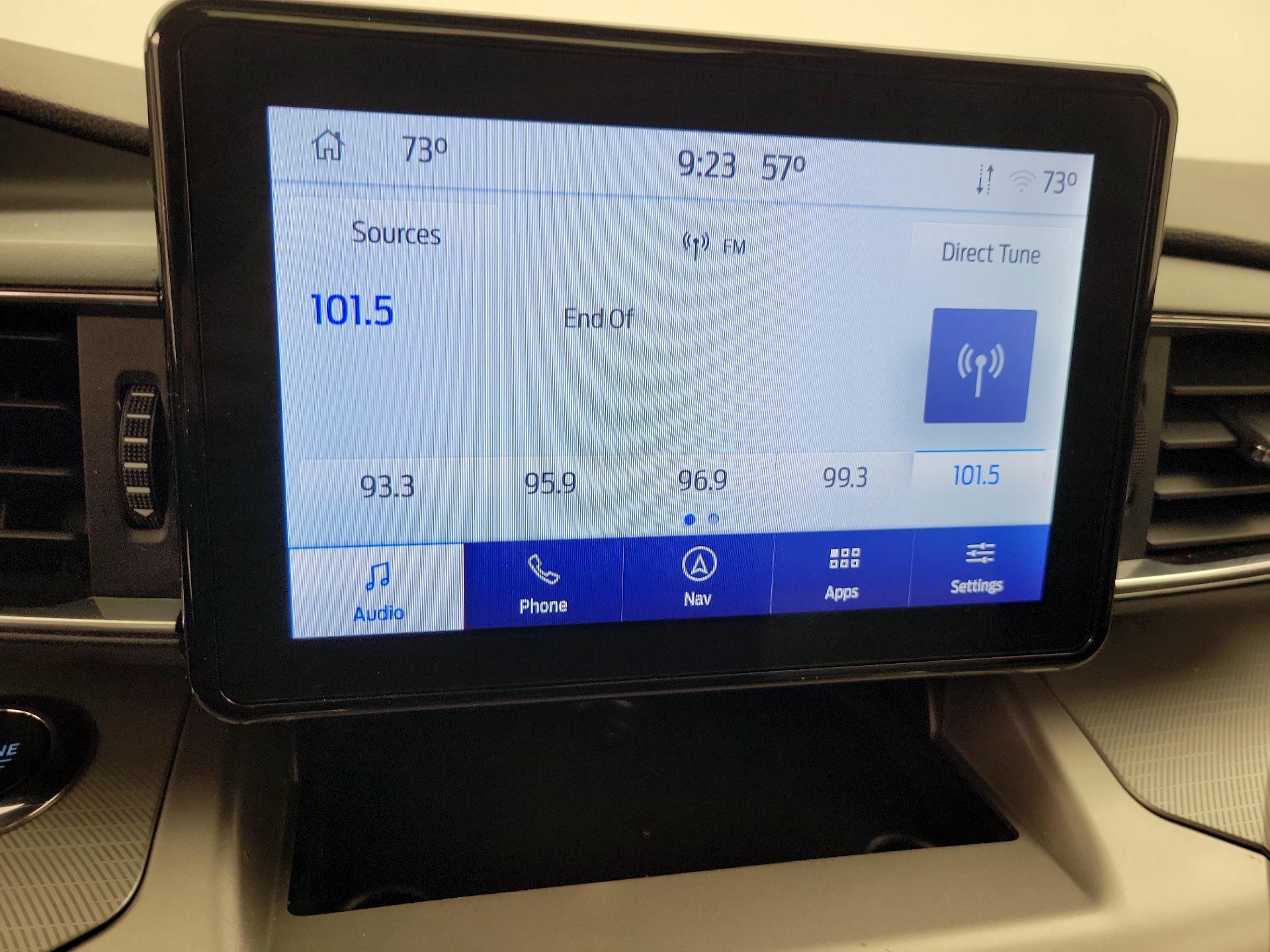 Thumbnail: 2022 Ford Explorer - 16