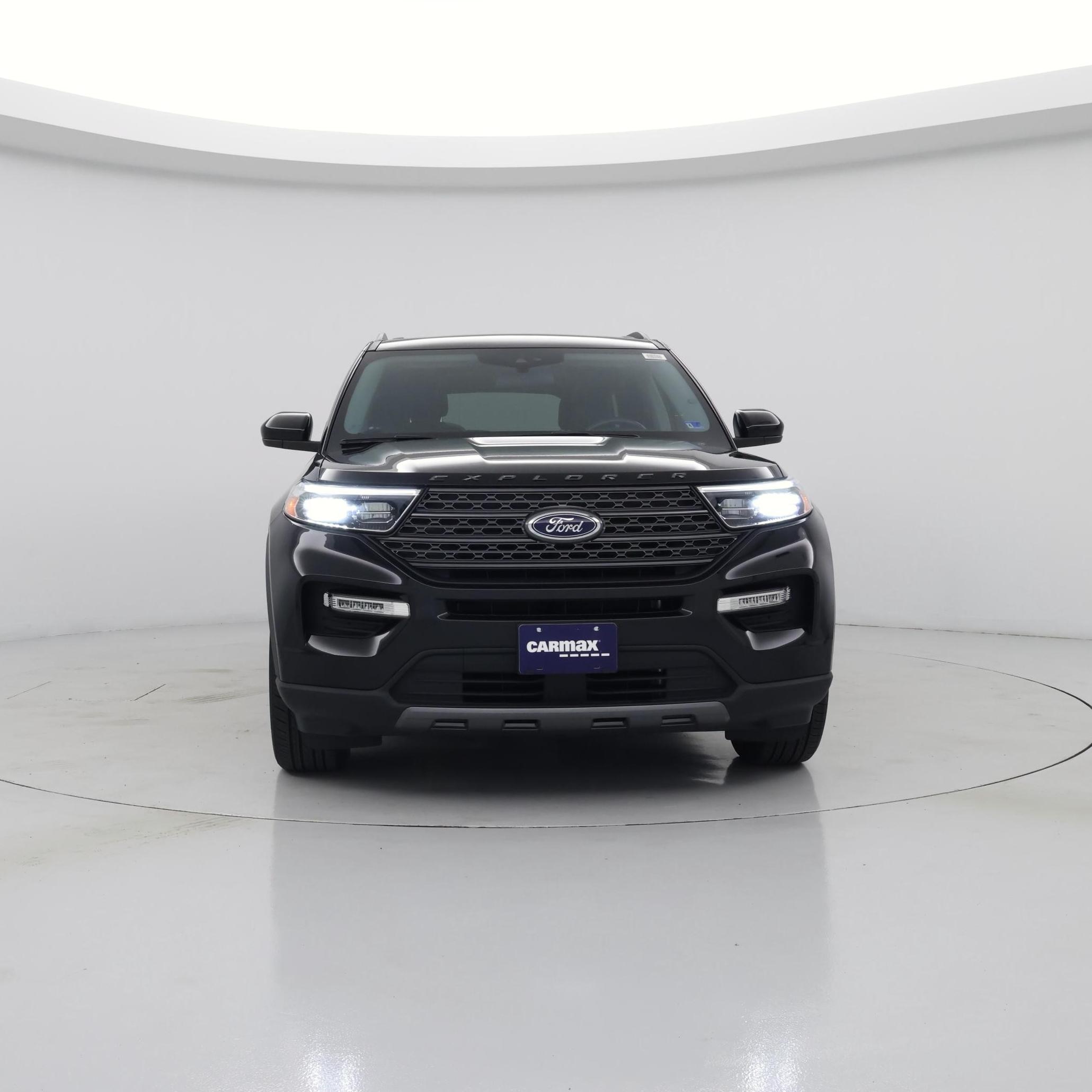 Thumbnail: 2022 Ford Explorer - 5