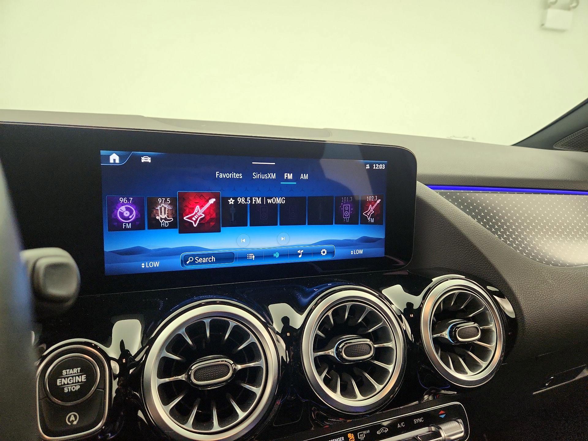 Thumbnail: 2025 Mercedes-Benz GLA - 15