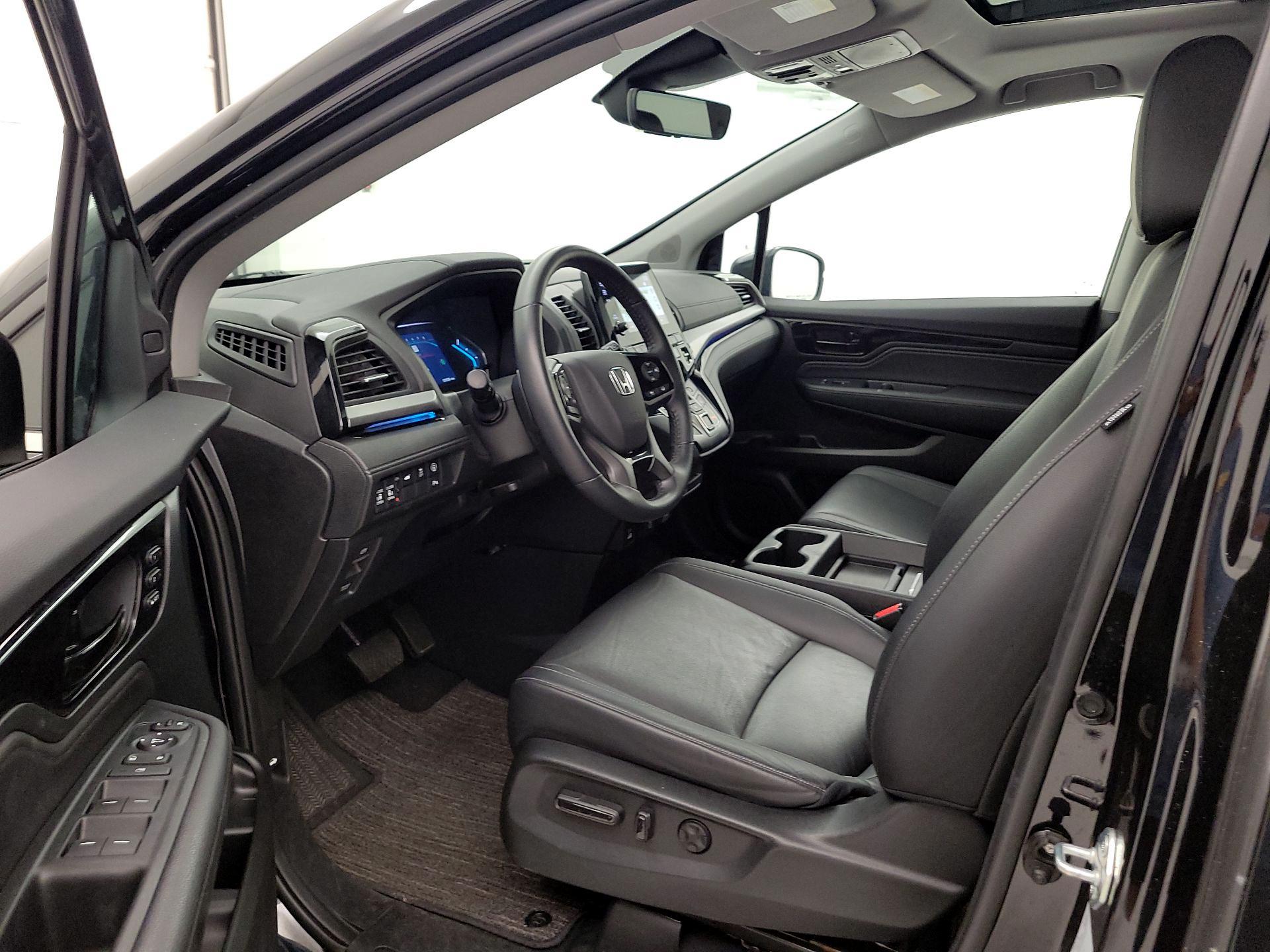 Thumbnail: 2023 Honda Odyssey - 11