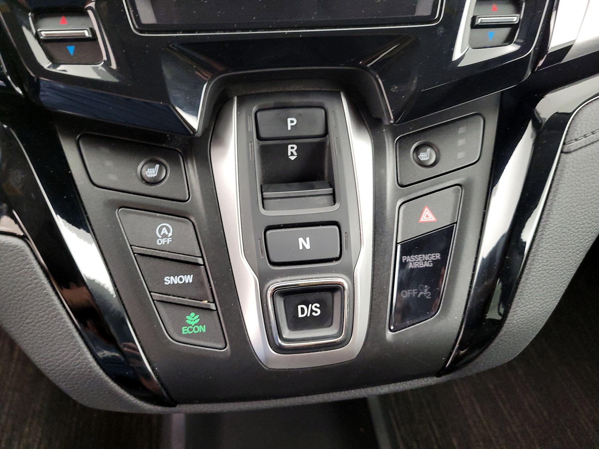 Thumbnail: 2023 Honda Odyssey - 18