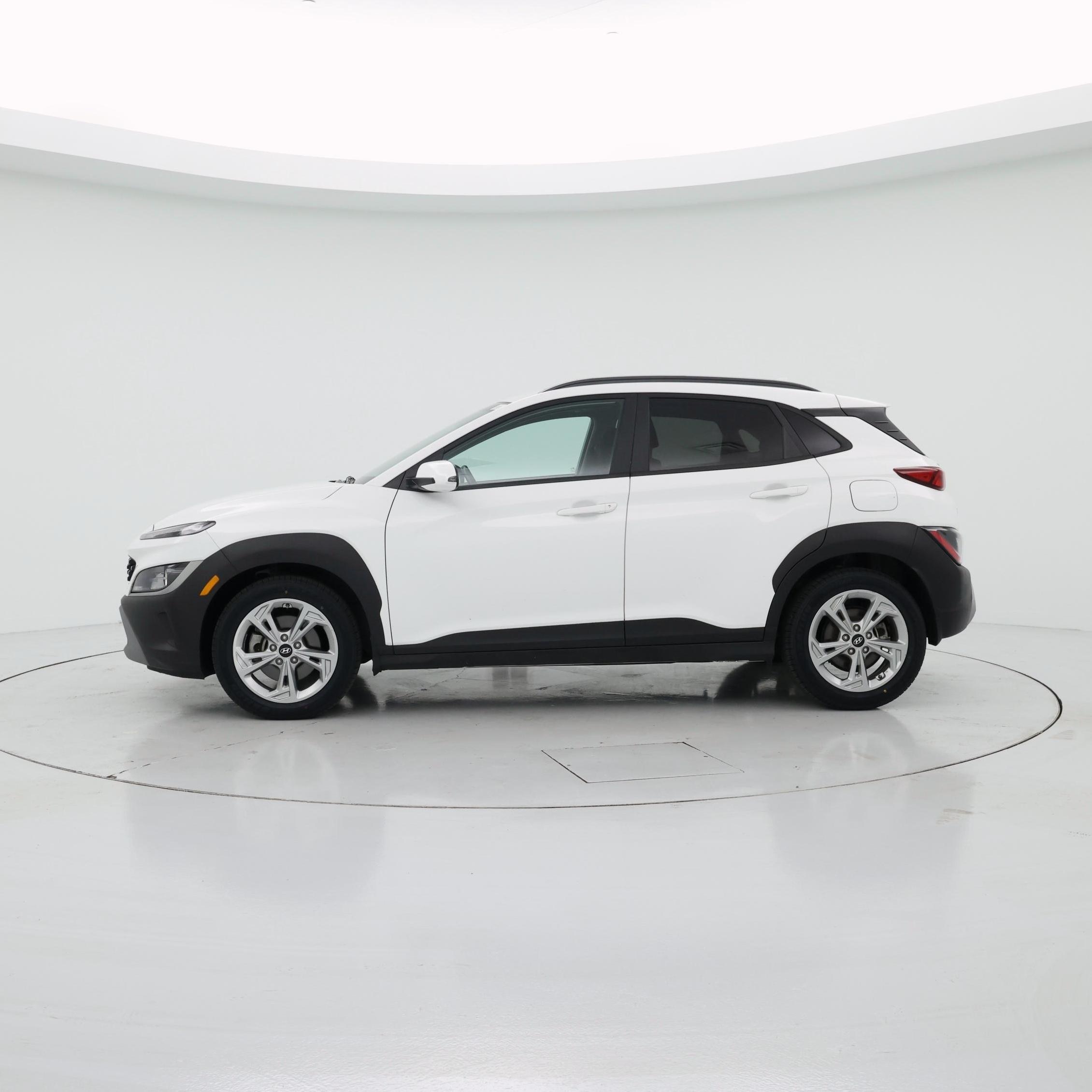 Thumbnail: 2023 Hyundai Kona - 3