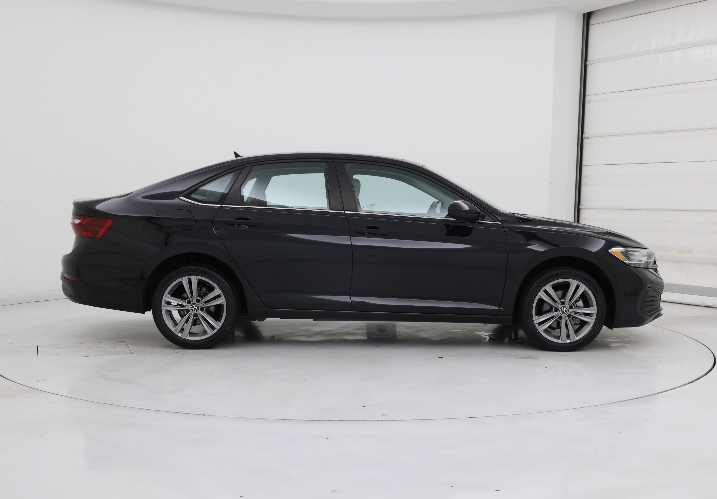 Thumbnail: 2022 Volkswagen Jetta - 7