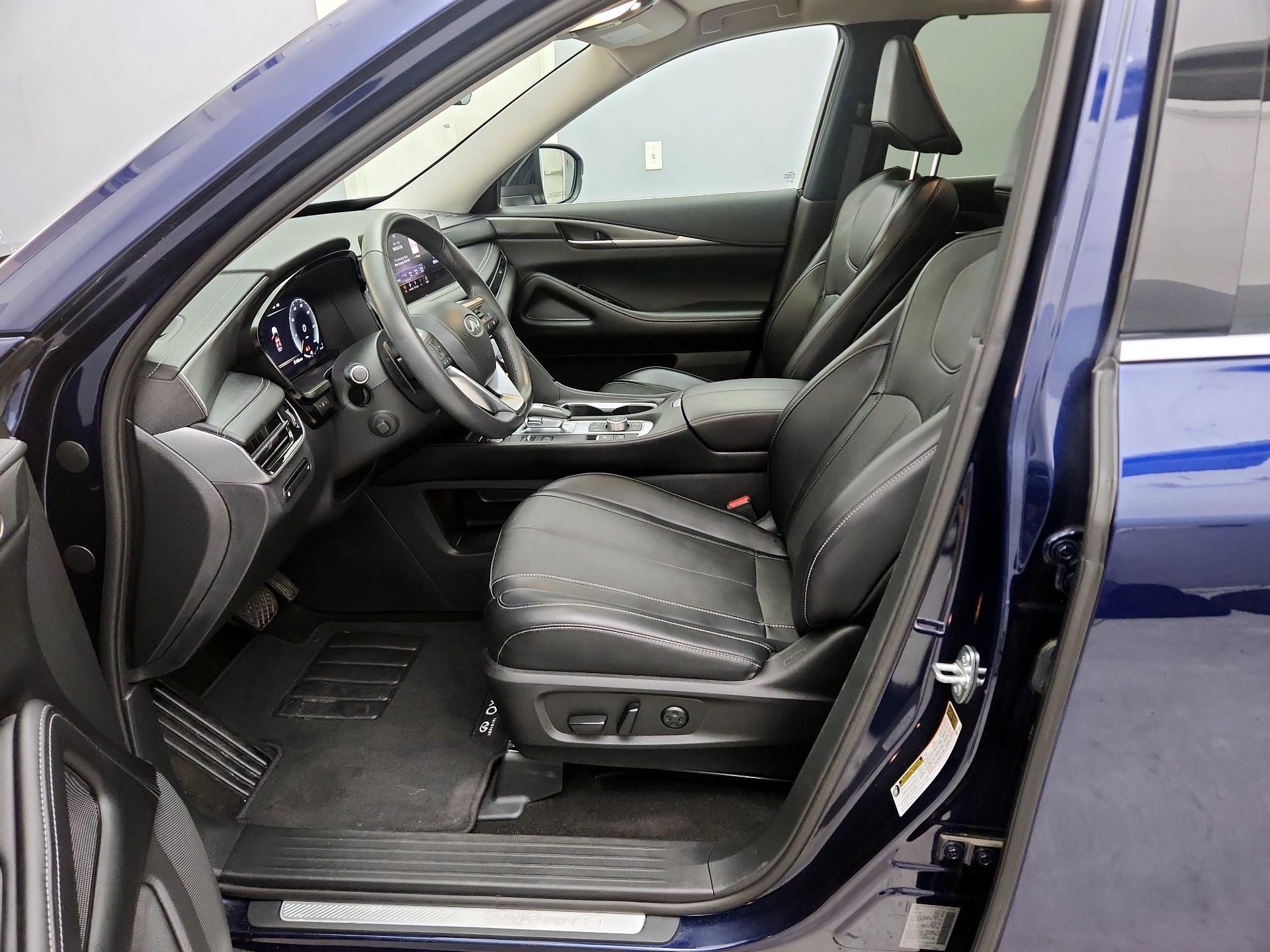 Thumbnail: 2023 INFINITI QX60 - 11