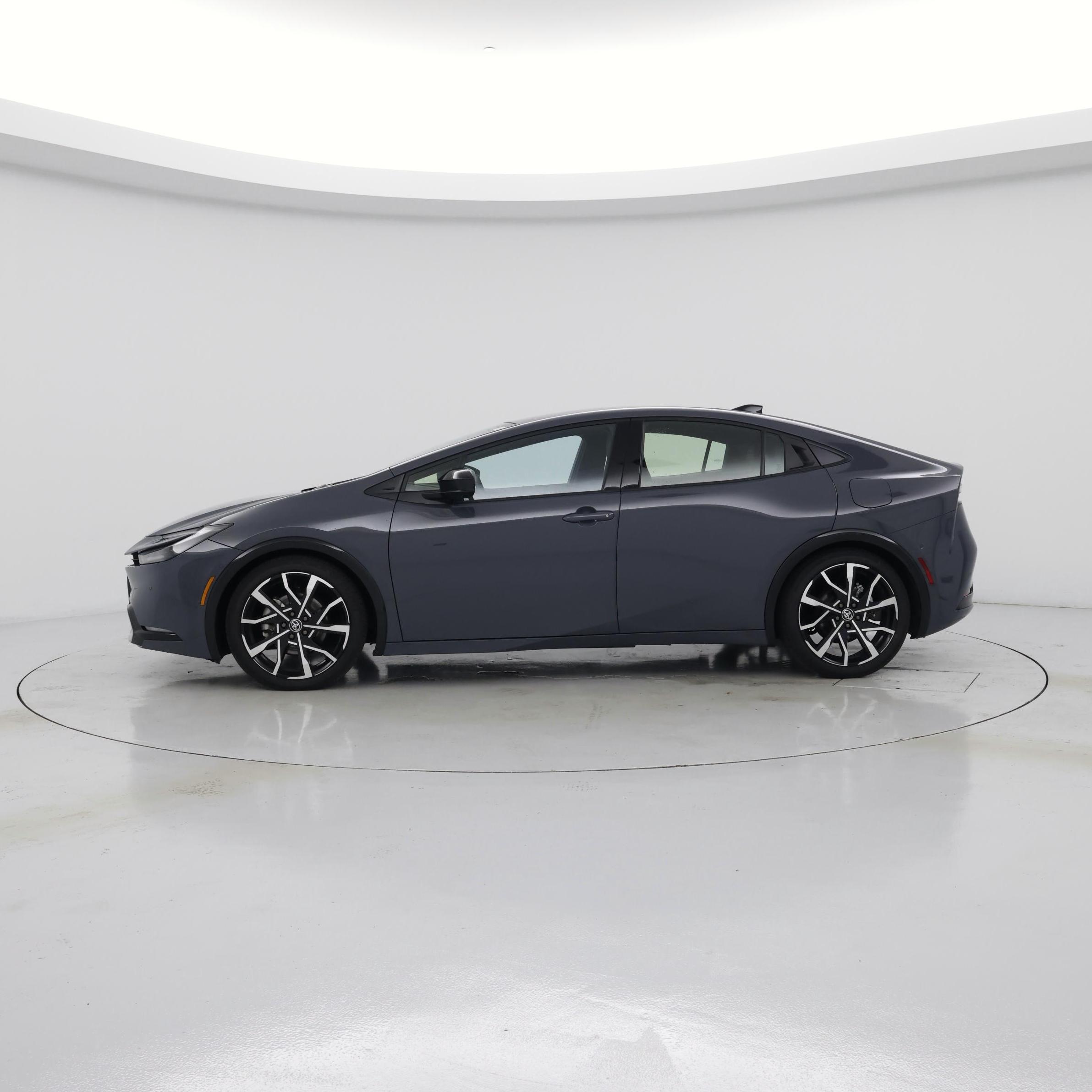 Thumbnail: 2024 Toyota Prius Prime - 3