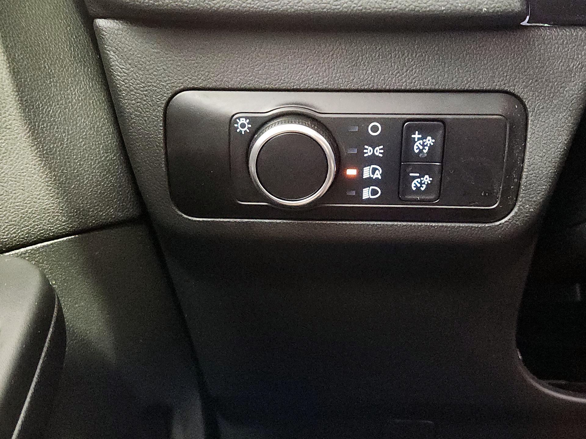 Thumbnail: 2022 Ford Escape - 13