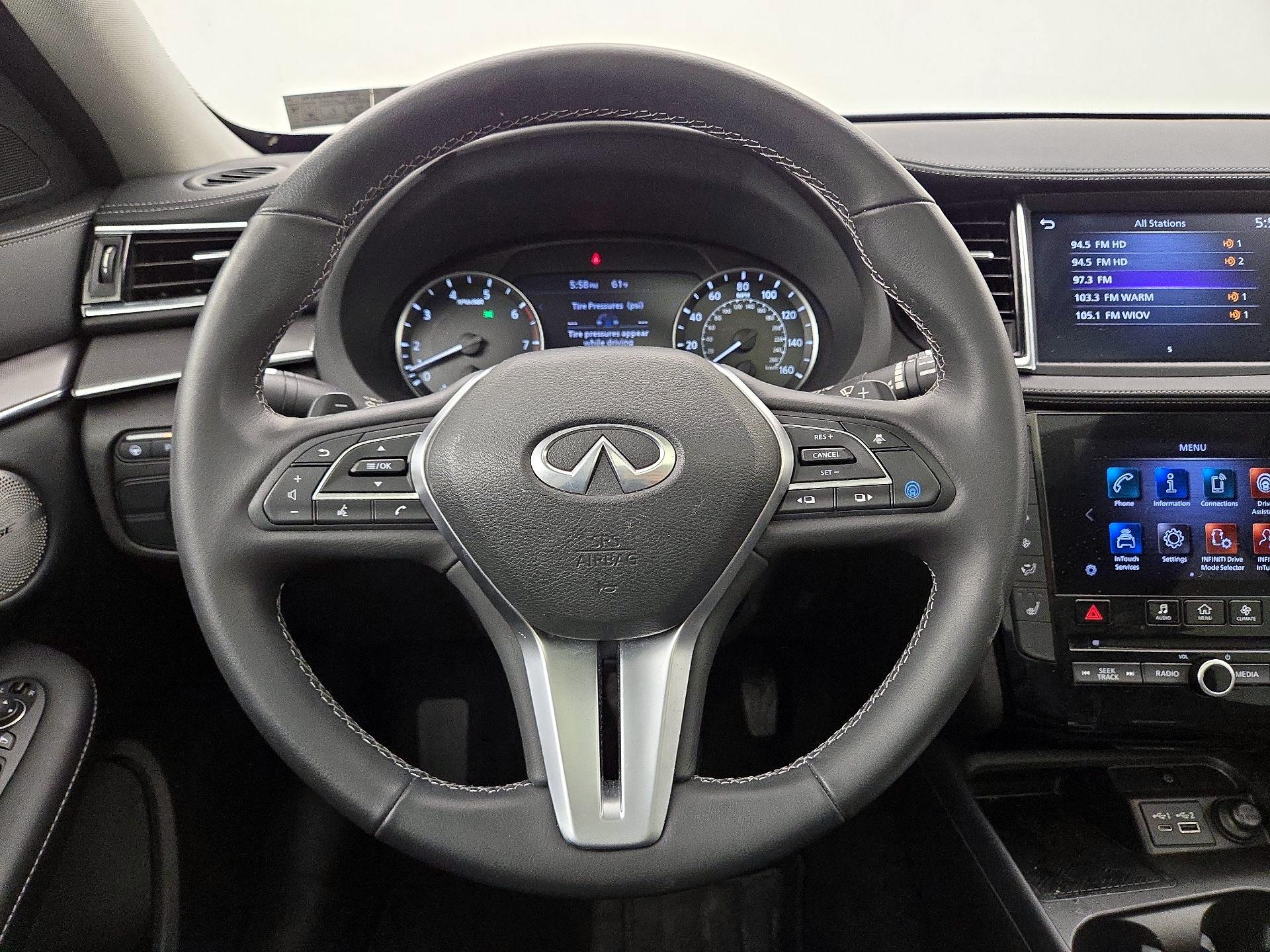 Thumbnail: 2023 INFINITI QX50 - 10