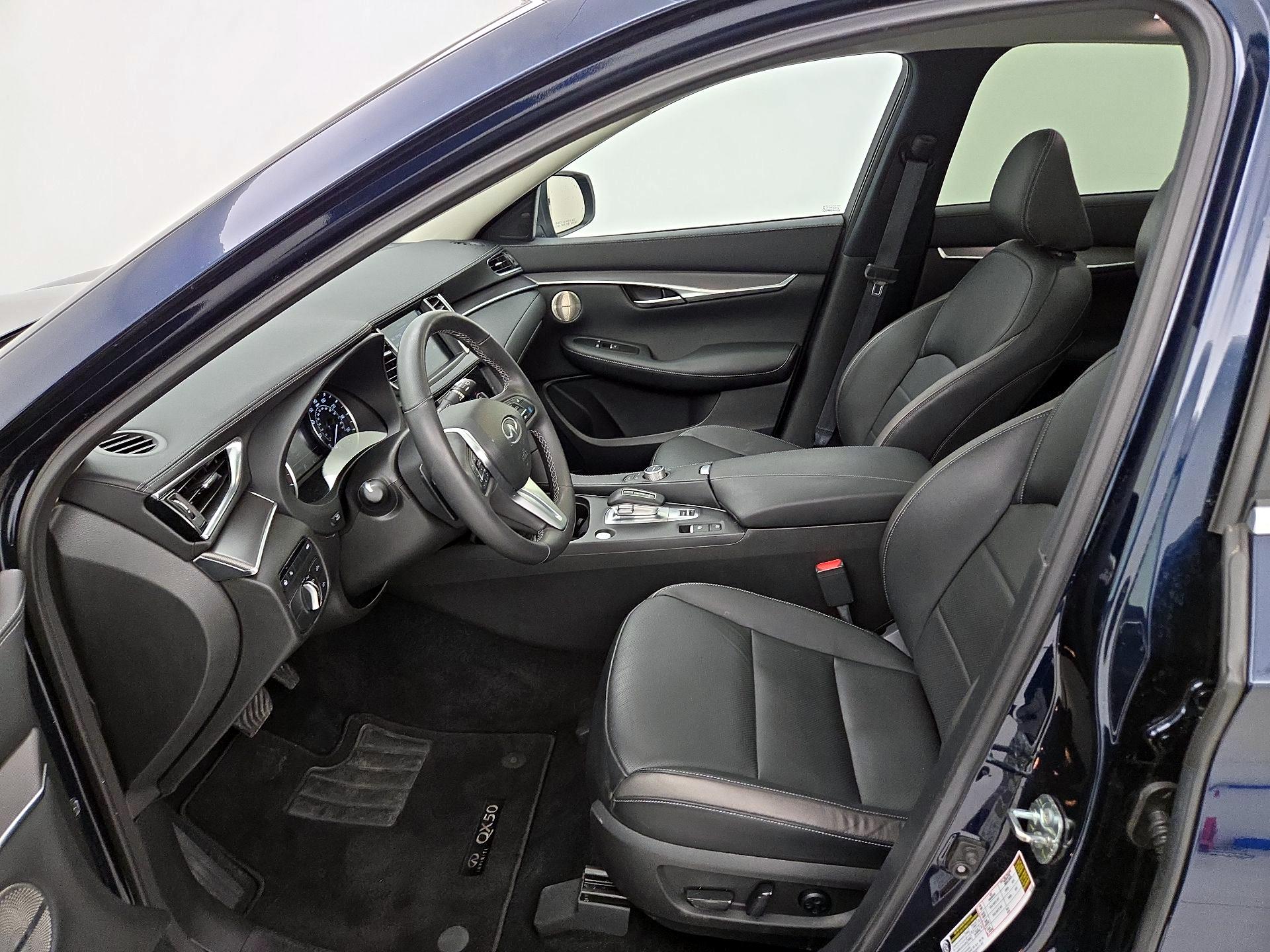 Thumbnail: 2023 INFINITI QX50 - 11