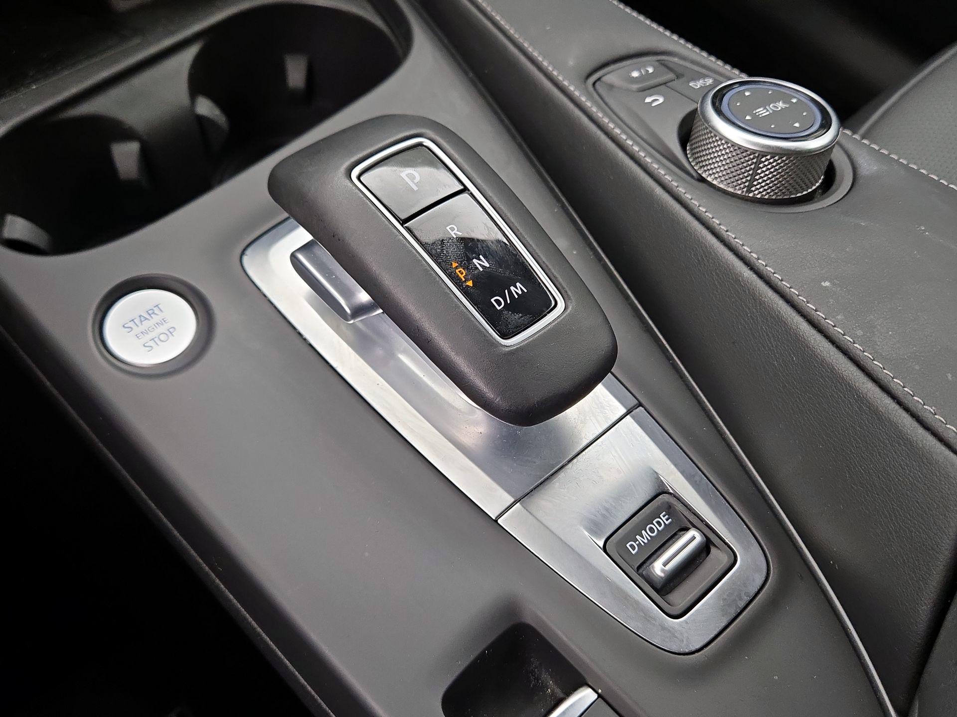 Thumbnail: 2023 INFINITI QX50 - 17