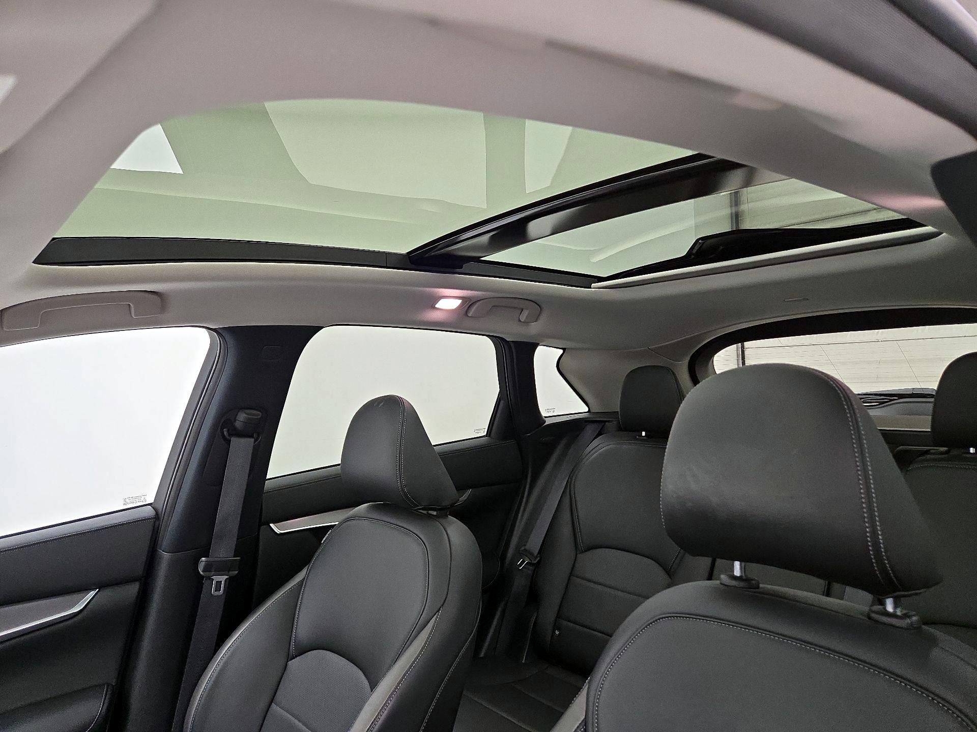 Thumbnail: 2023 INFINITI QX50 - 19