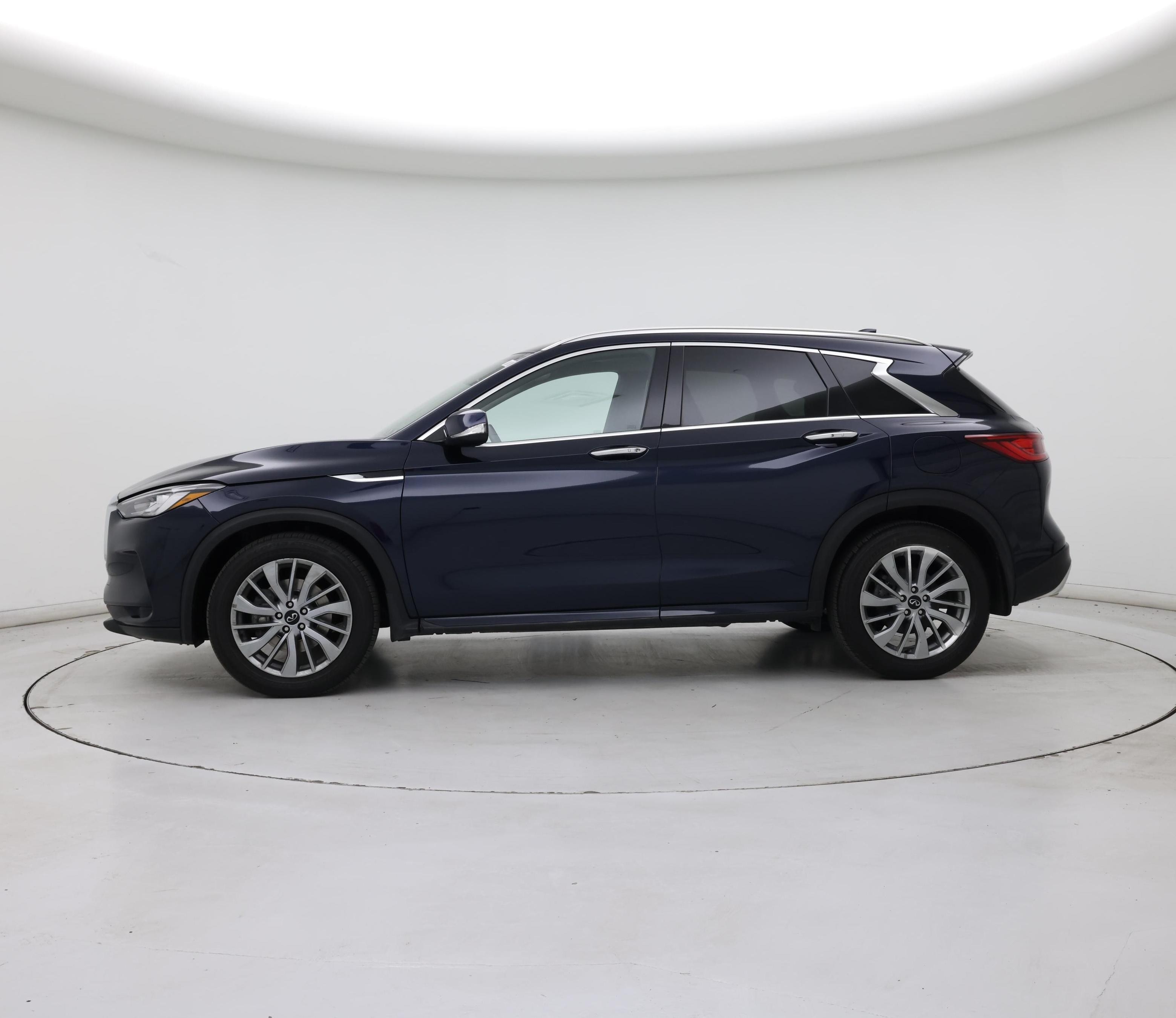 Thumbnail: 2023 INFINITI QX50 - 3