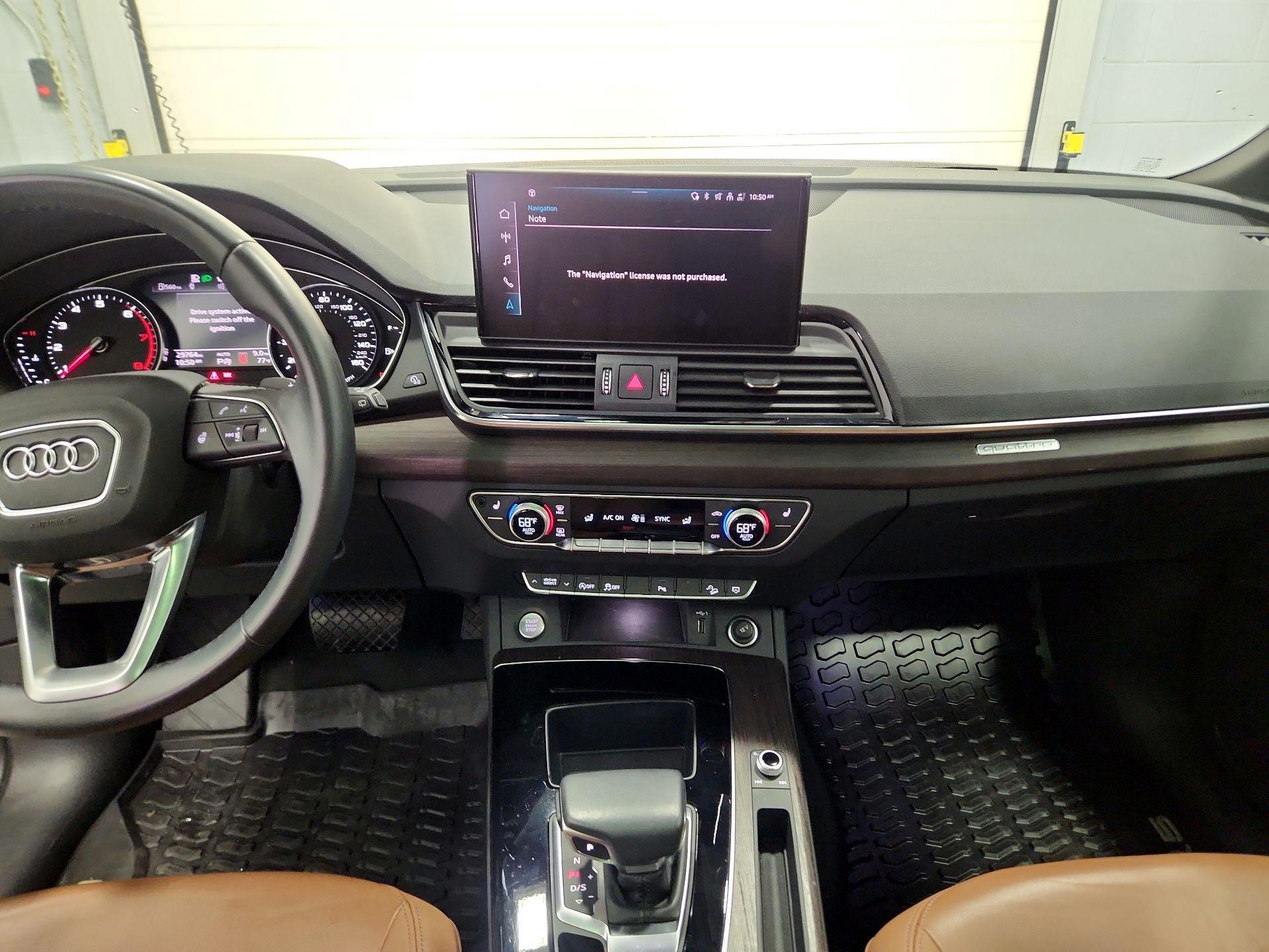 Thumbnail: 2023 Audi Q5 - 9
