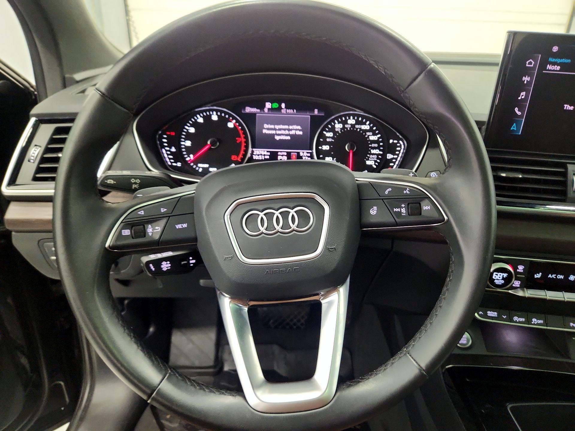 Thumbnail: 2023 Audi Q5 - 10