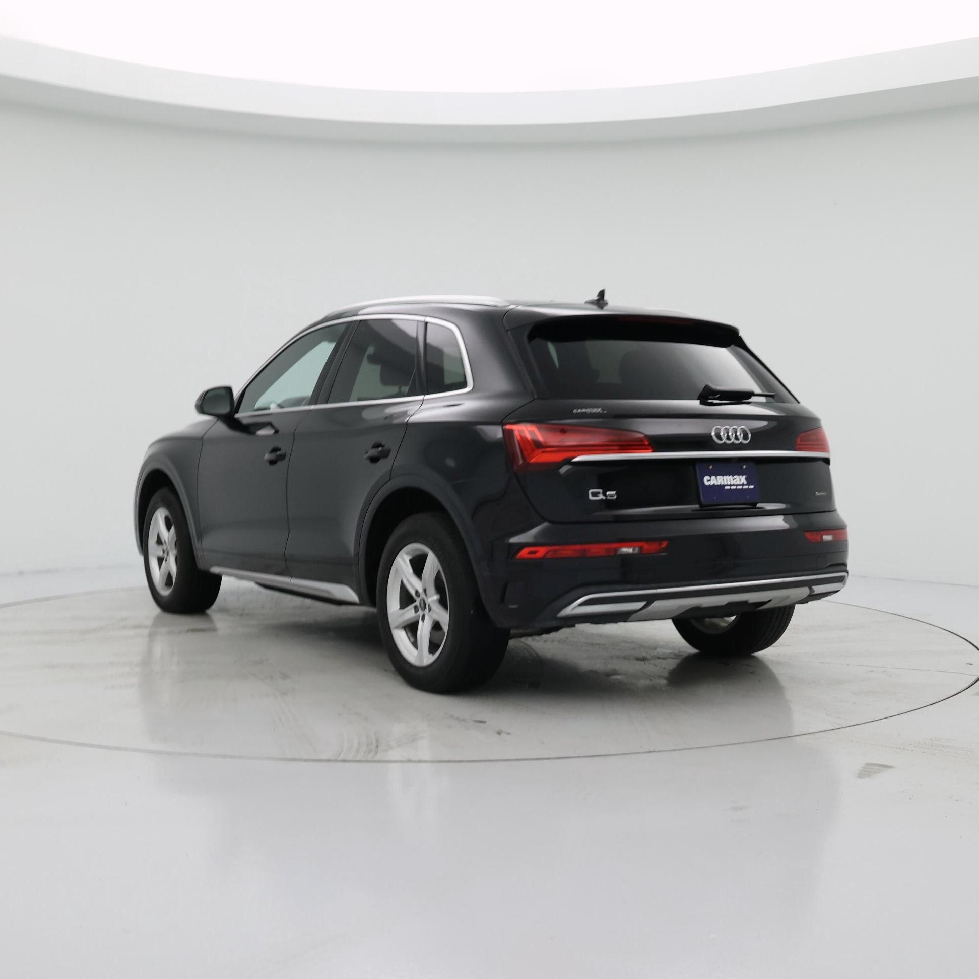 Thumbnail: 2023 Audi Q5 - 2