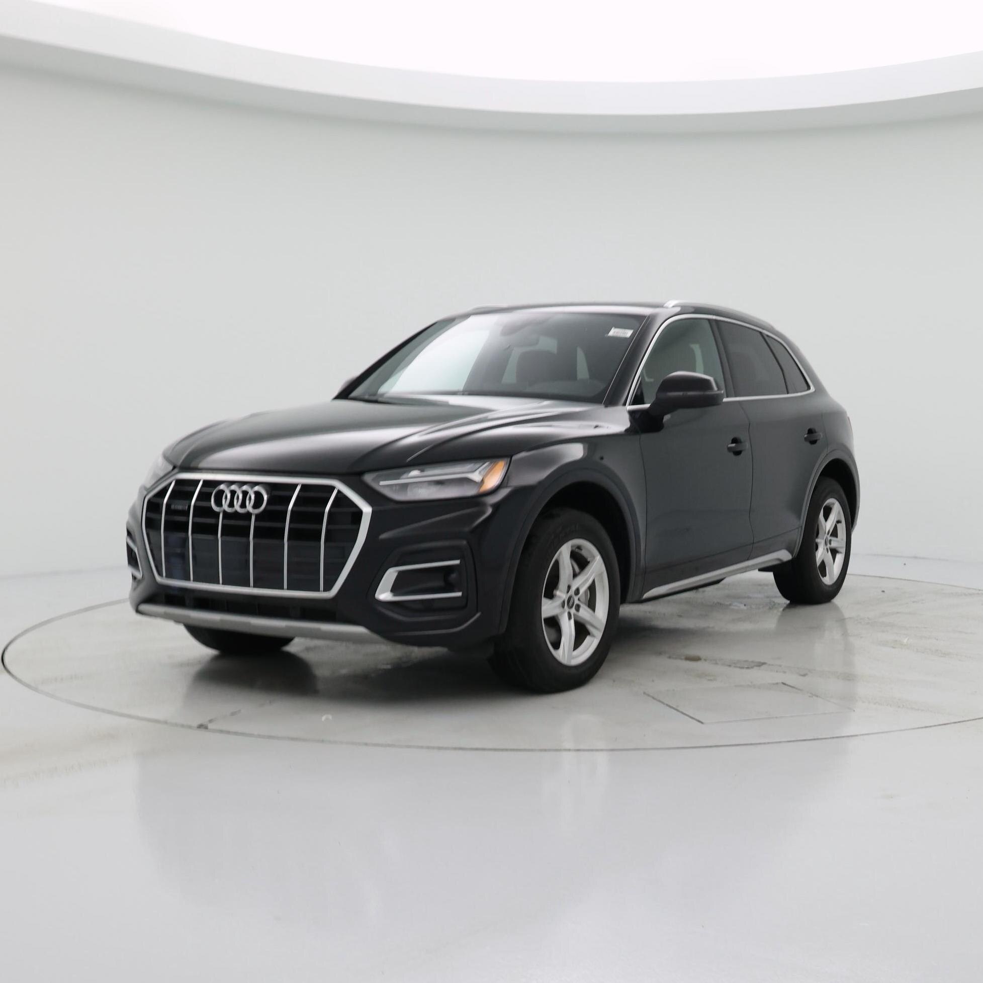 Thumbnail: 2023 Audi Q5 - 4