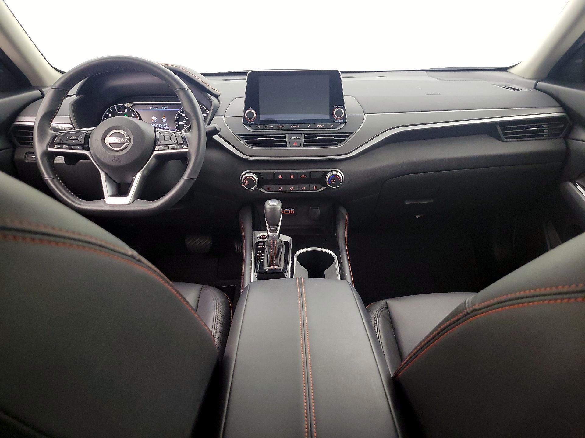 Thumbnail: 2023 Nissan Altima - 9