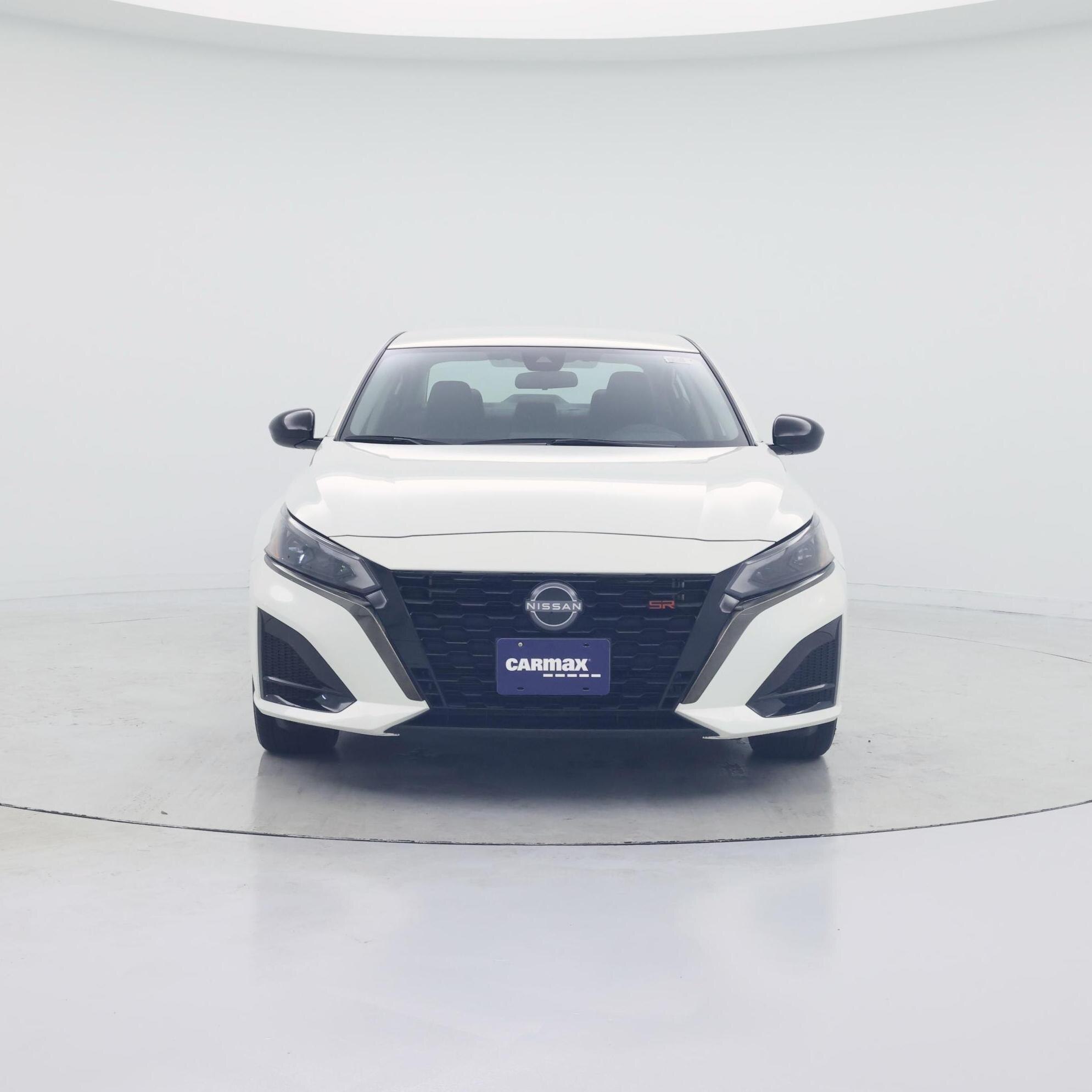 Thumbnail: 2023 Nissan Altima - 5