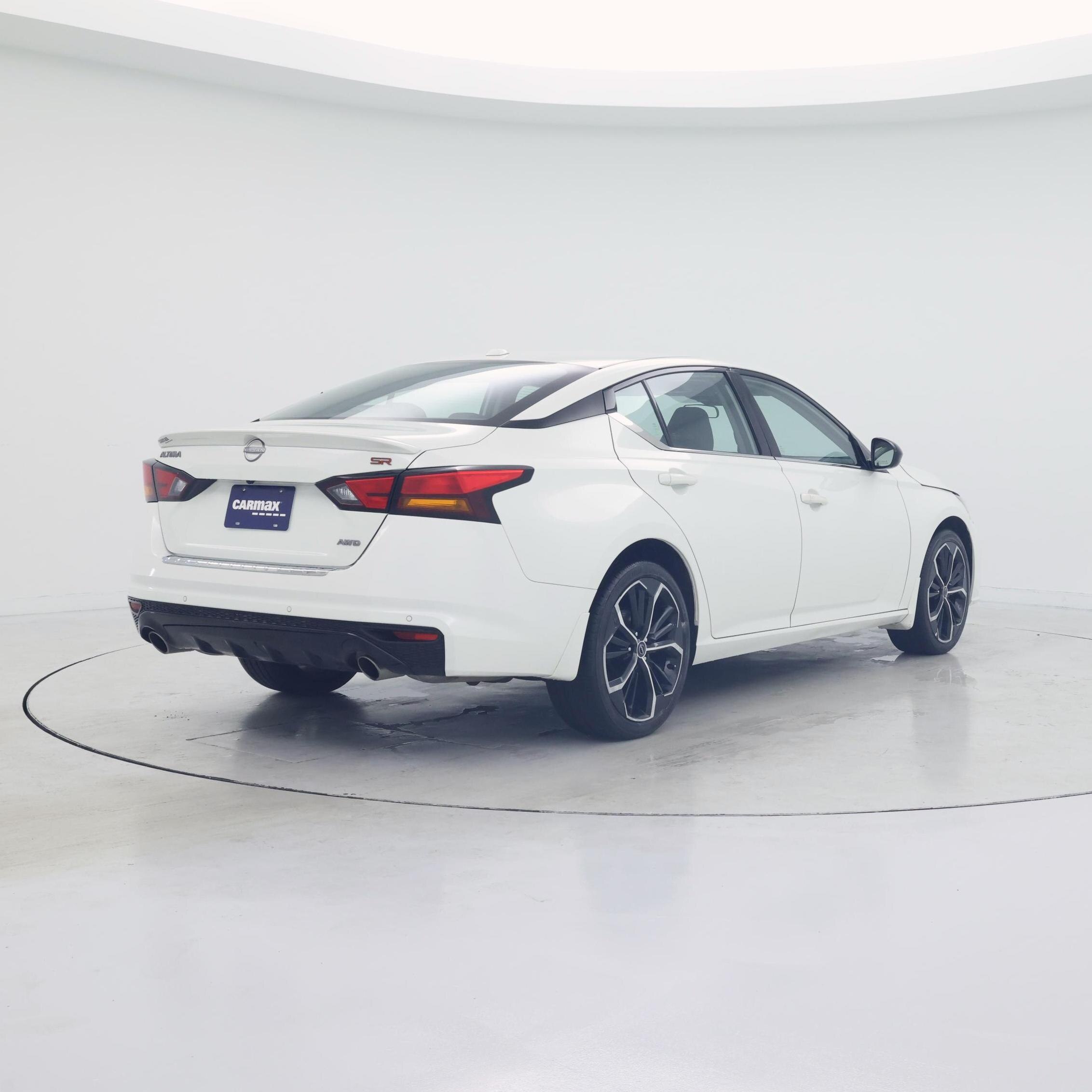 Thumbnail: 2023 Nissan Altima - 8