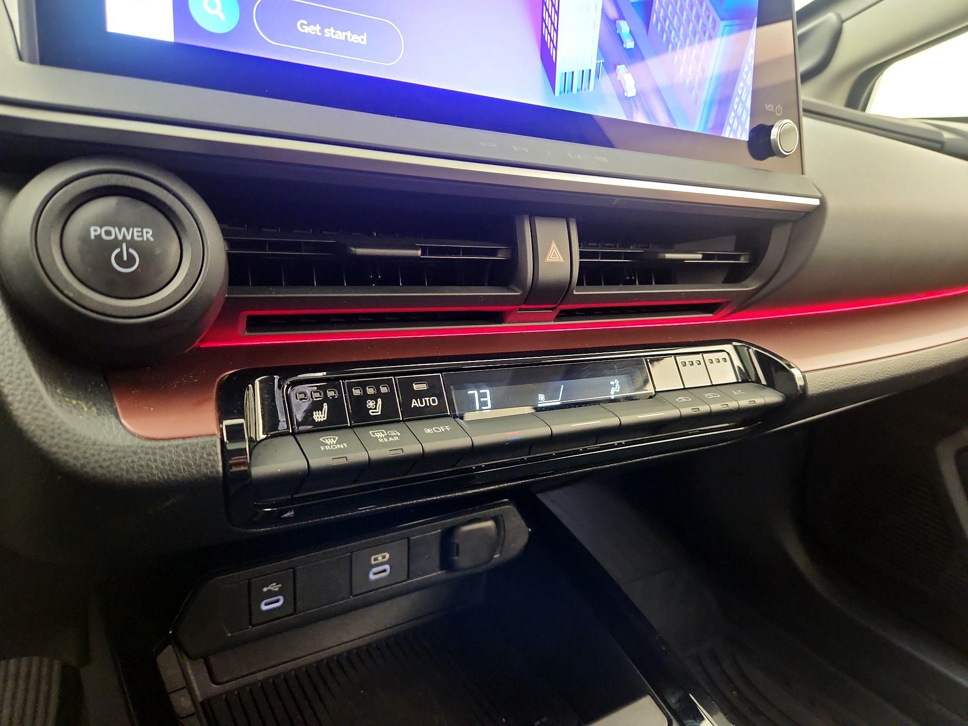 Thumbnail: 2024 Toyota Prius Prime - 17