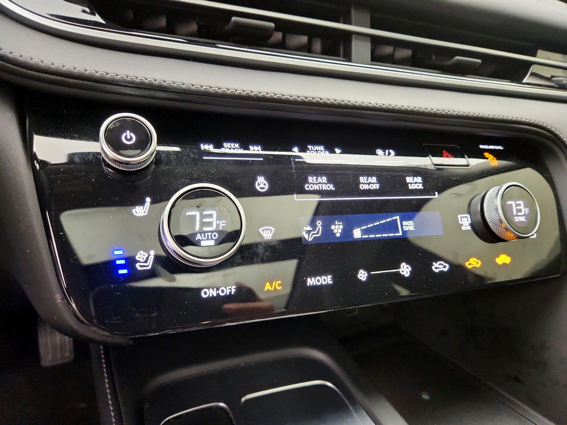 Thumbnail: 2023 INFINITI QX60 - 16