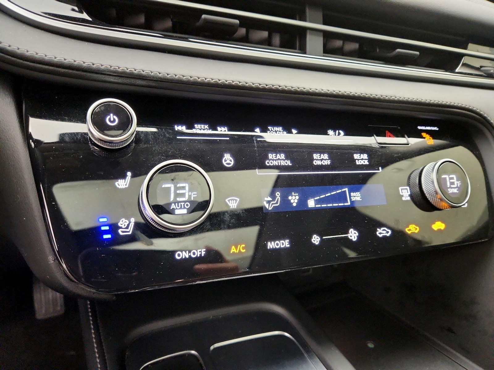 2023 INFINITI QX60 SENSORY - Photo 17