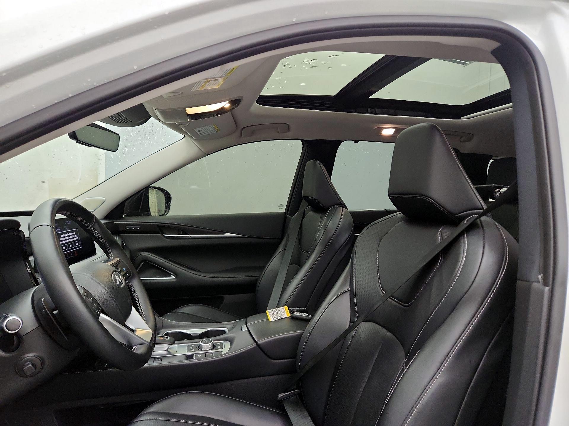 Thumbnail: 2023 INFINITI QX60 - 19