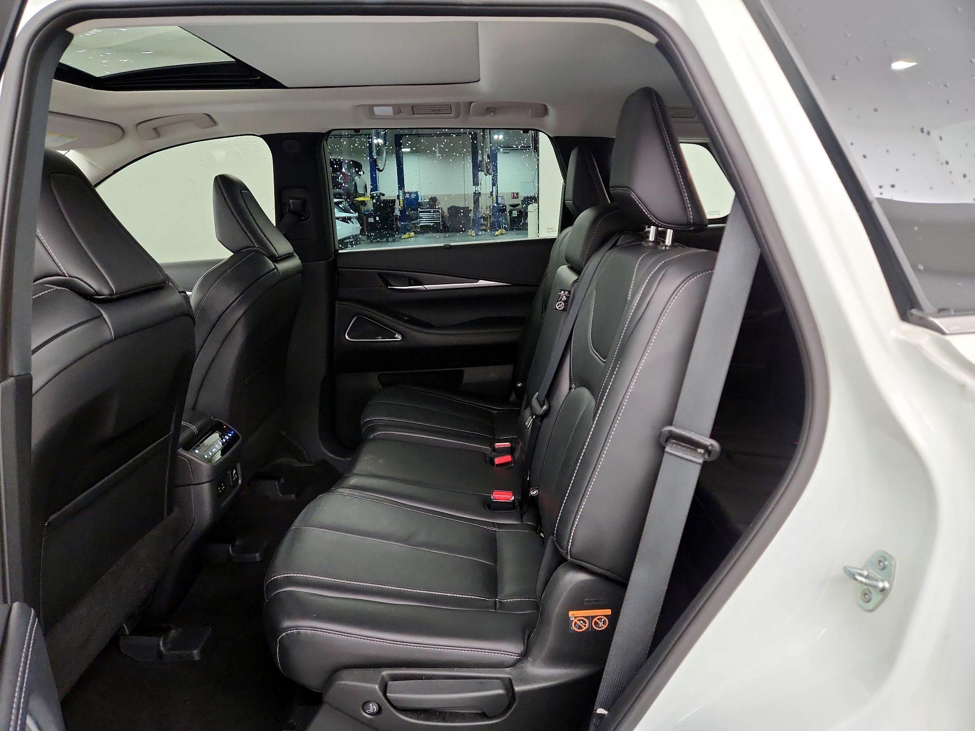 Thumbnail: 2023 INFINITI QX60 - 20