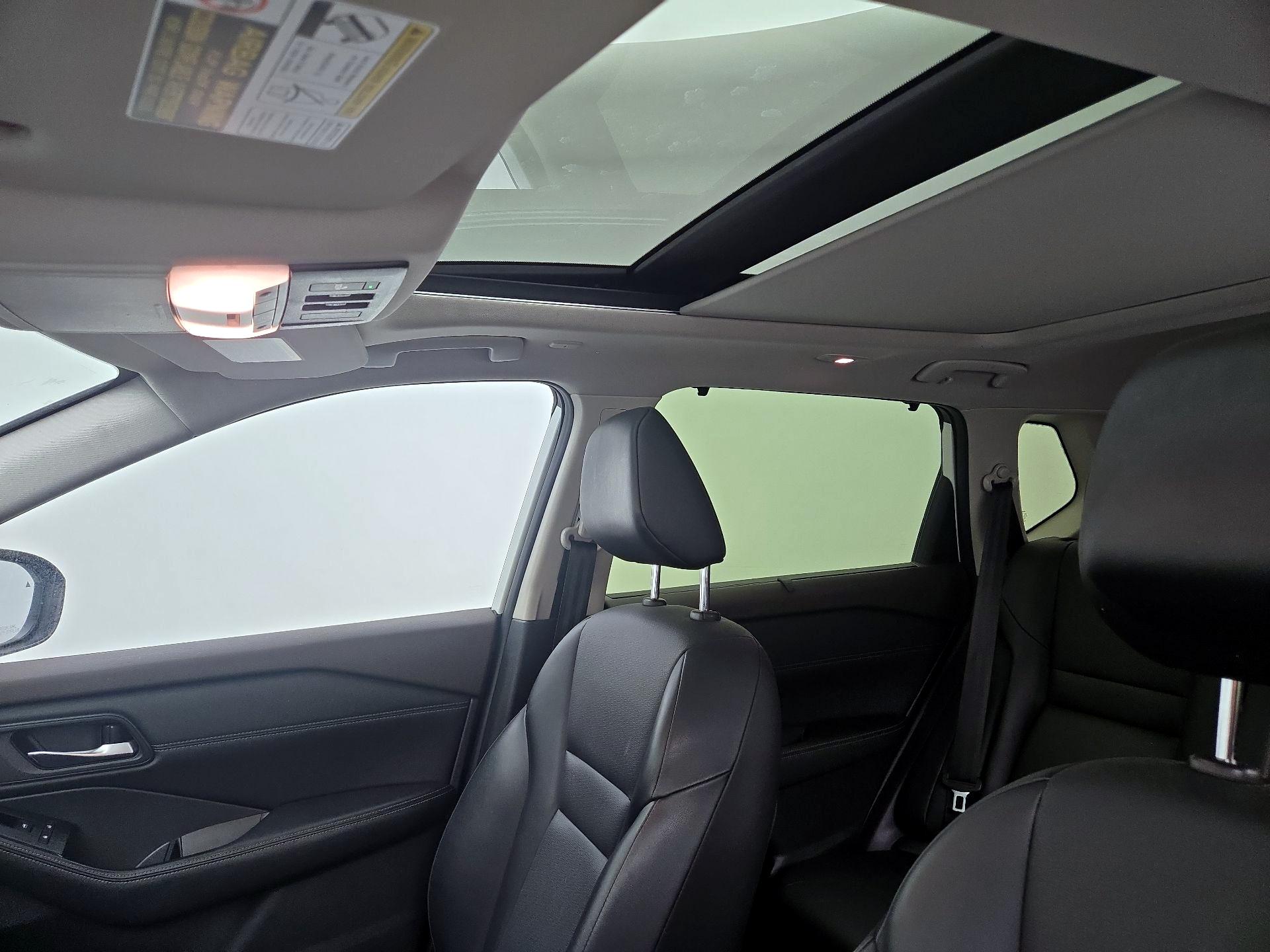 Thumbnail: 2023 Nissan Rogue - 19