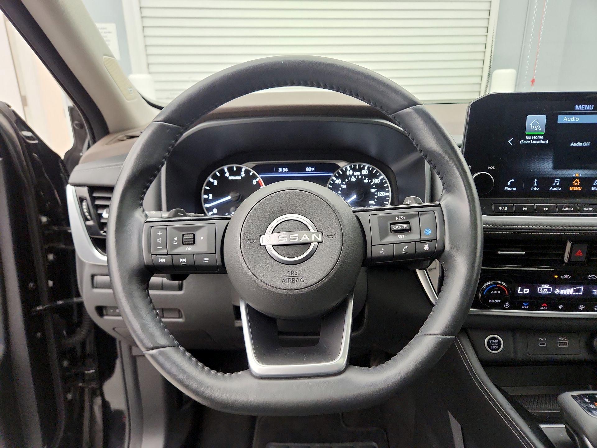 Thumbnail: 2023 Nissan Rogue - 10