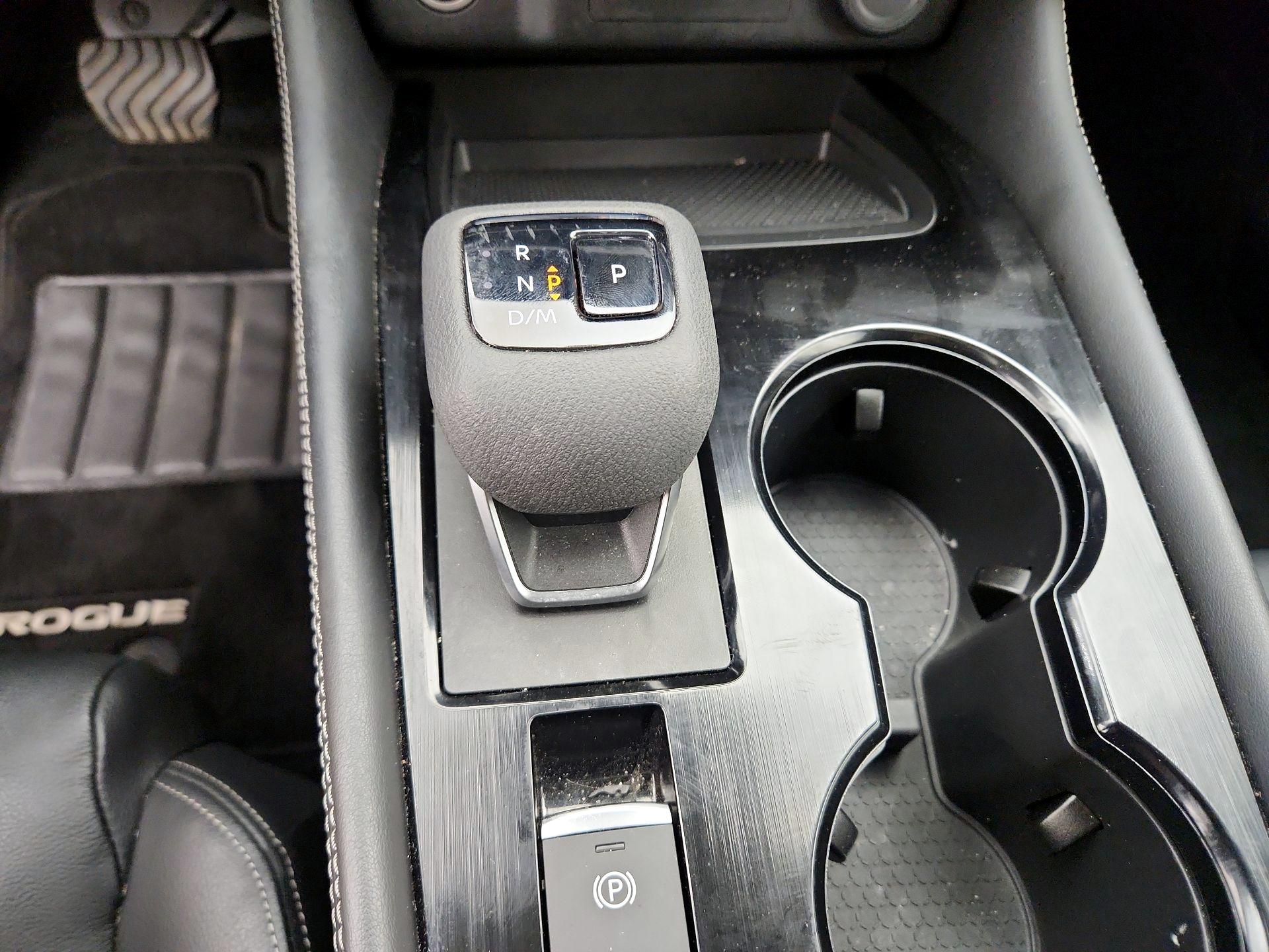 Thumbnail: 2023 Nissan Rogue - 18