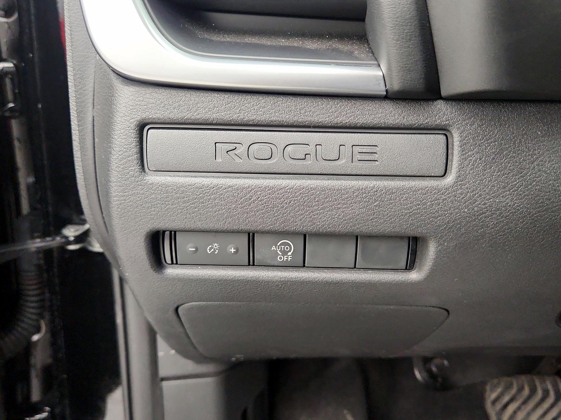 Thumbnail: 2023 Nissan Rogue - 13