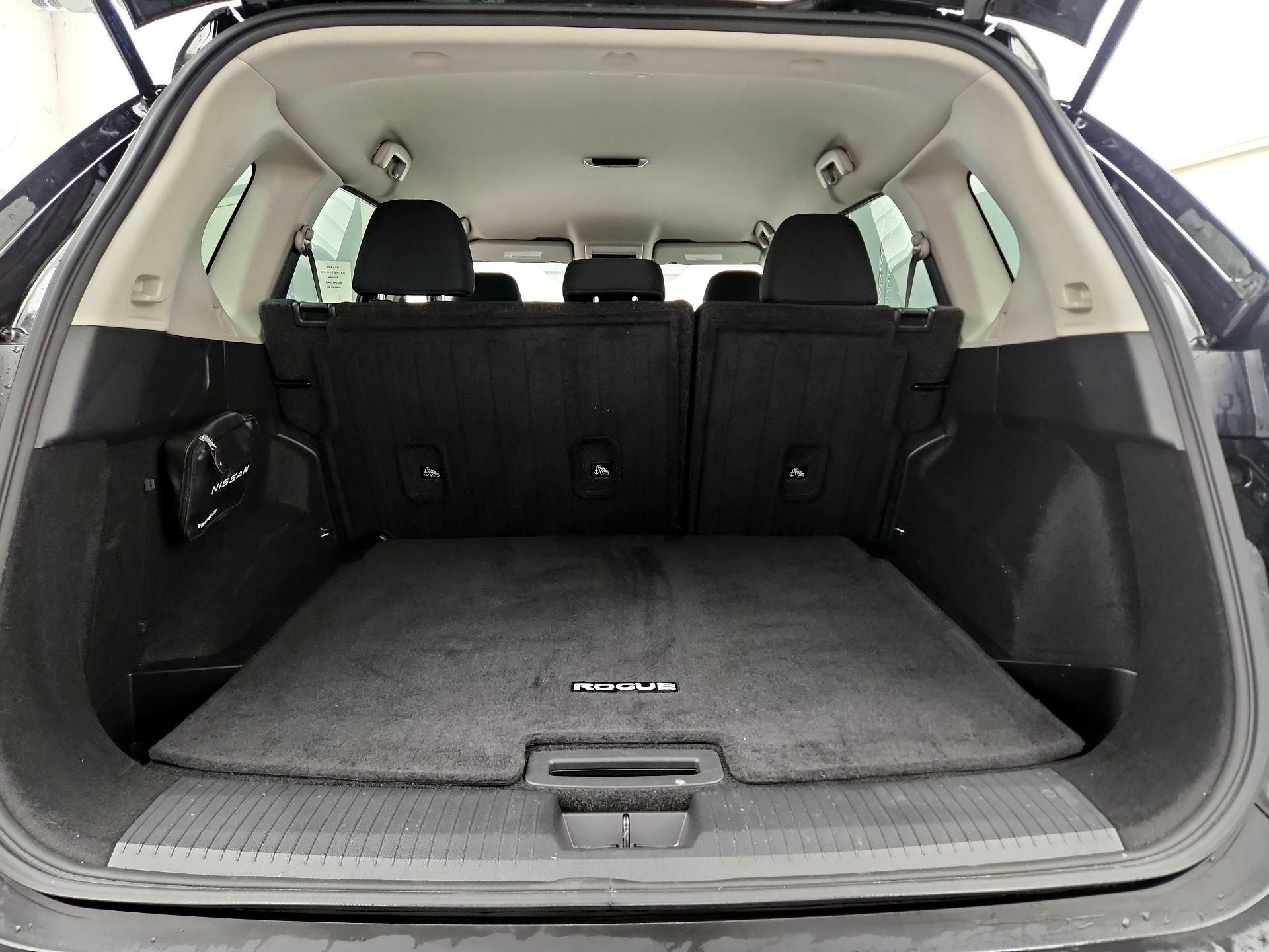 Thumbnail: 2023 Nissan Rogue - 20