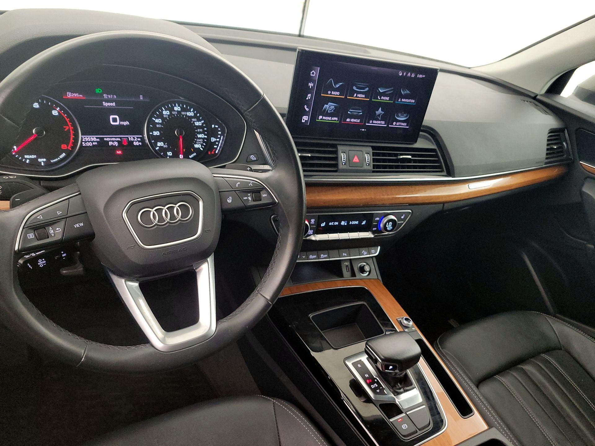 Thumbnail: 2023 Audi Q5 - 9