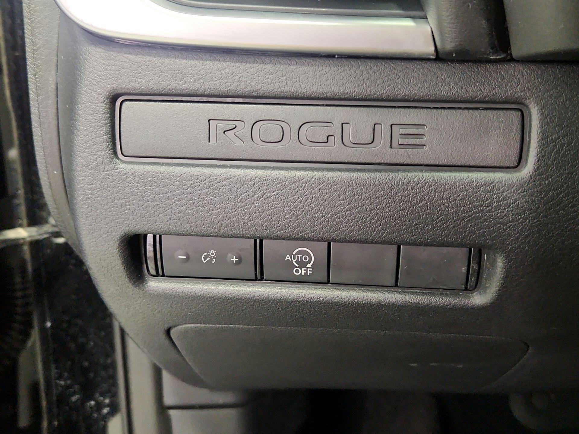 Thumbnail: 2023 Nissan Rogue - 13