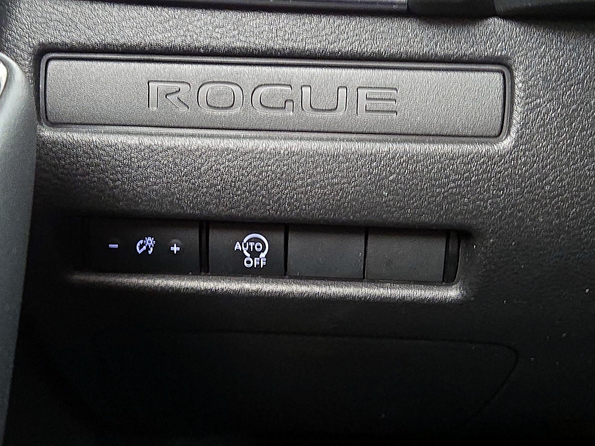 Thumbnail: 2023 Nissan Rogue - 13