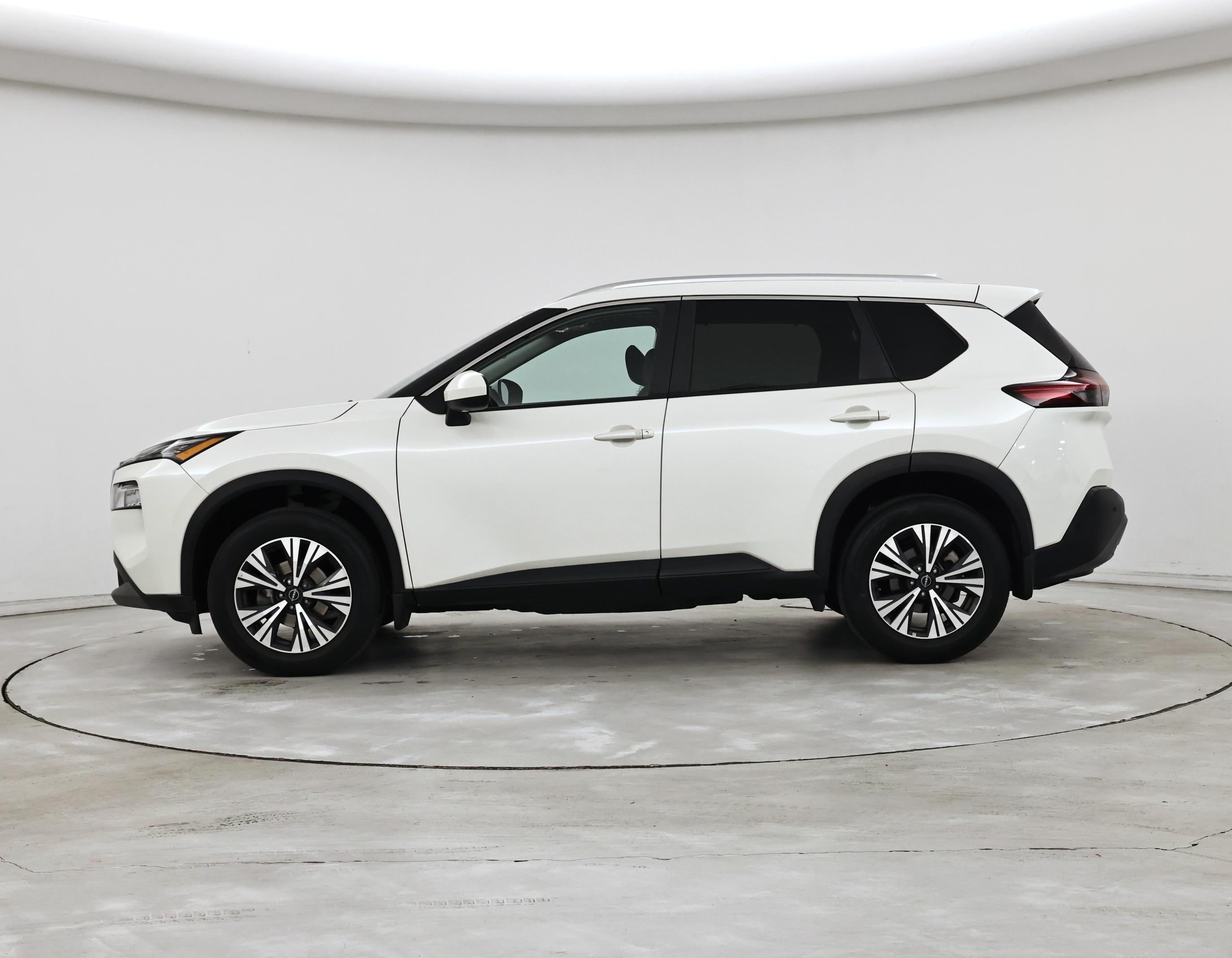 Thumbnail: 2023 Nissan Rogue - 3