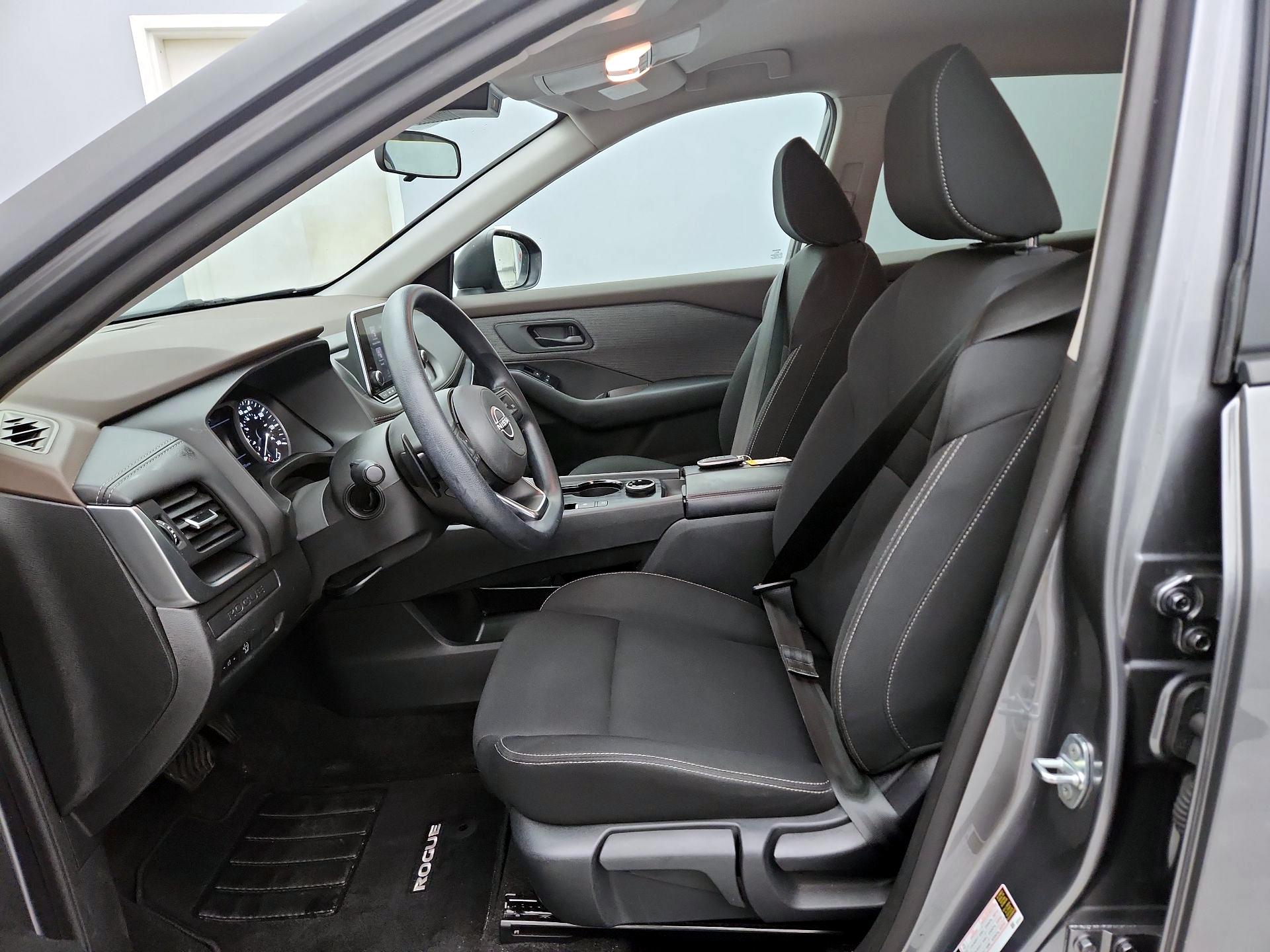 Thumbnail: 2023 Nissan Rogue - 11