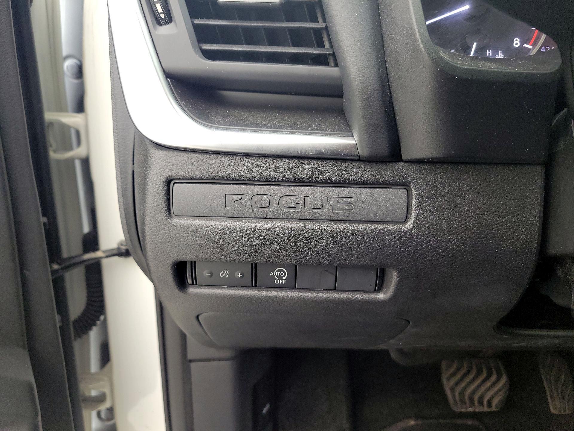 Thumbnail: 2023 Nissan Rogue - 13