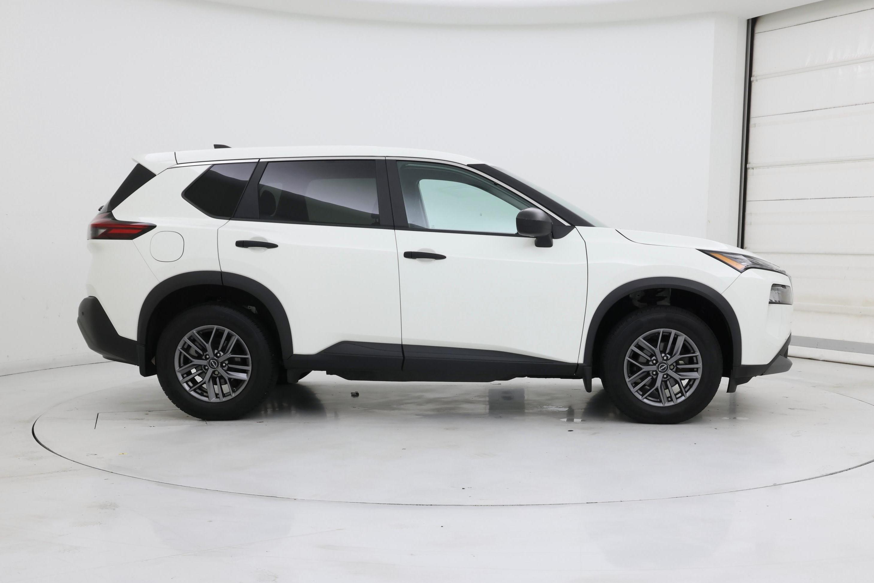 Thumbnail: 2023 Nissan Rogue - 7