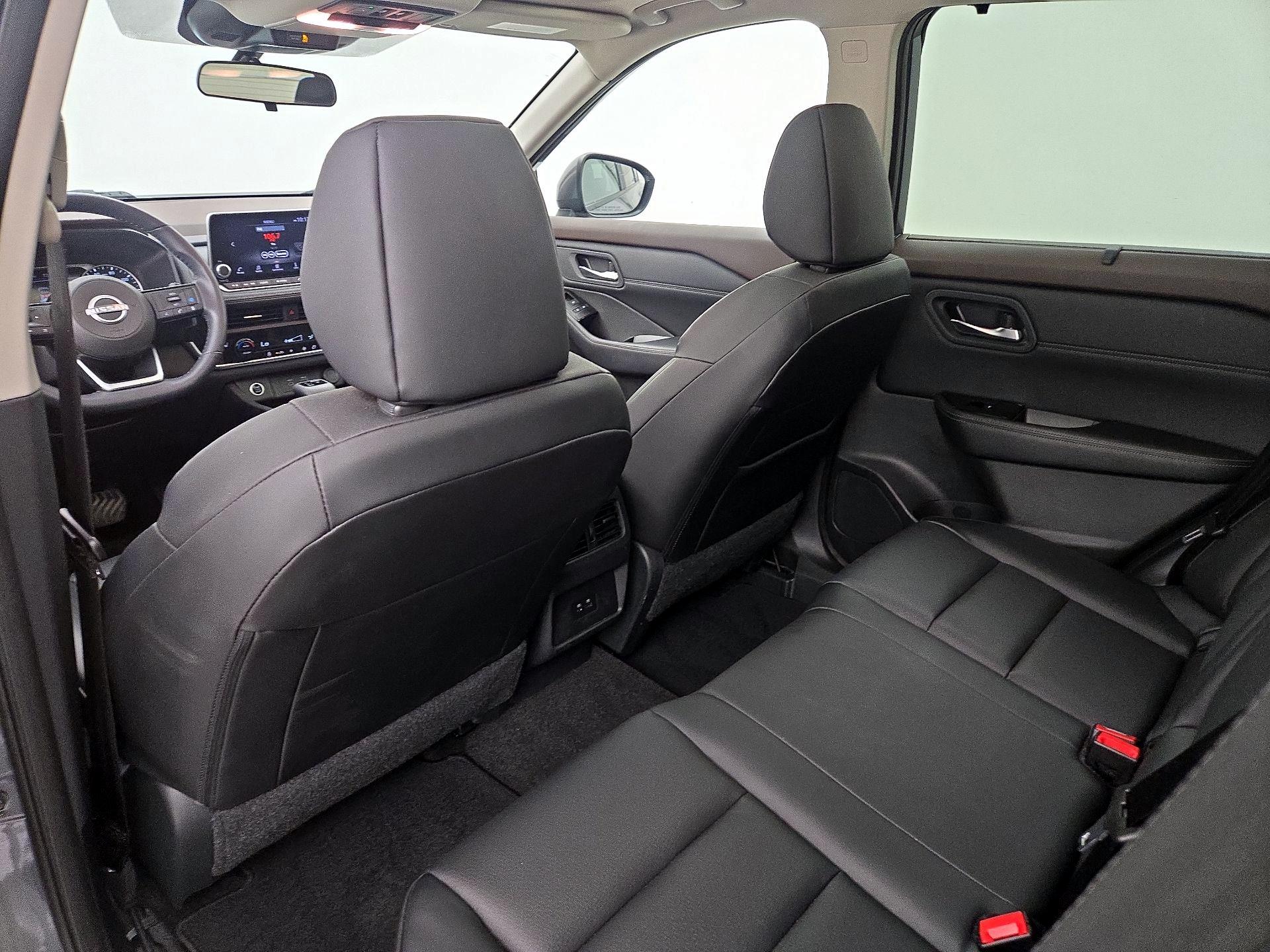 Thumbnail: 2023 Nissan Rogue - 20