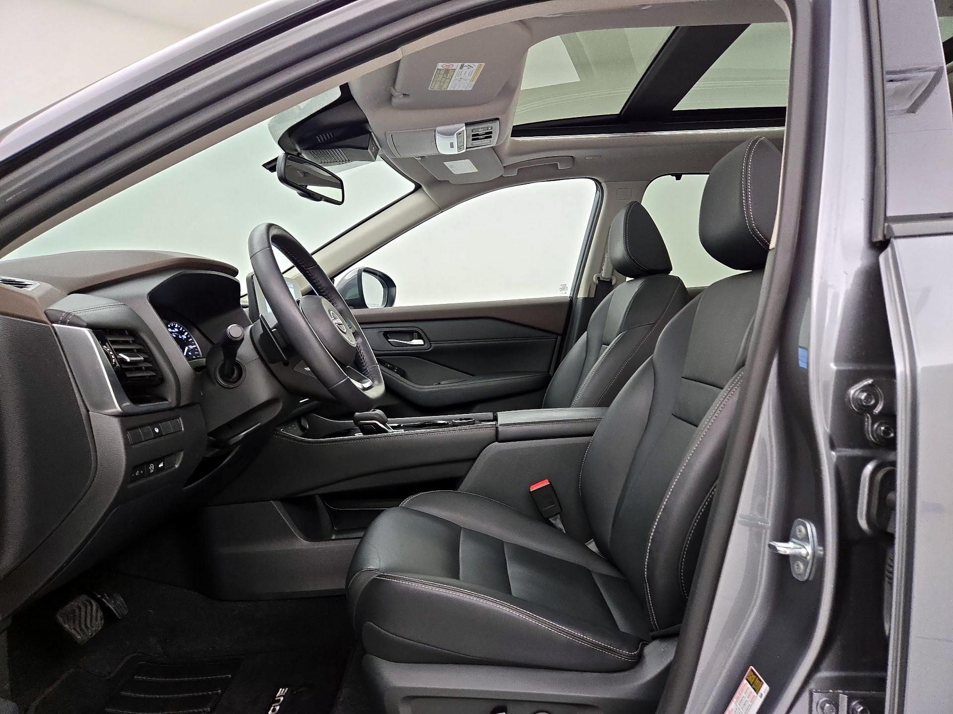 Thumbnail: 2023 Nissan Rogue - 11