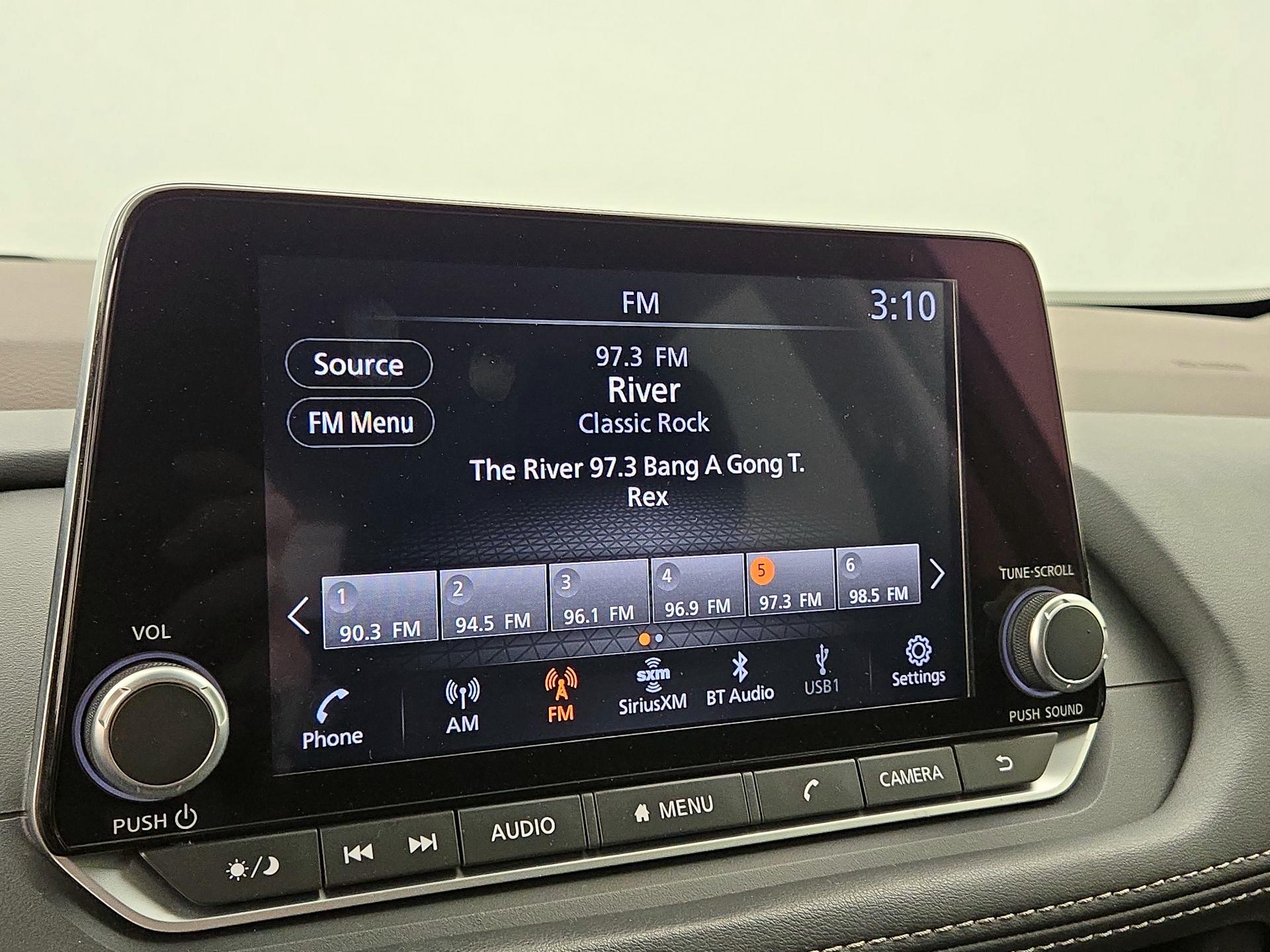 Thumbnail: 2023 Nissan Rogue - 15