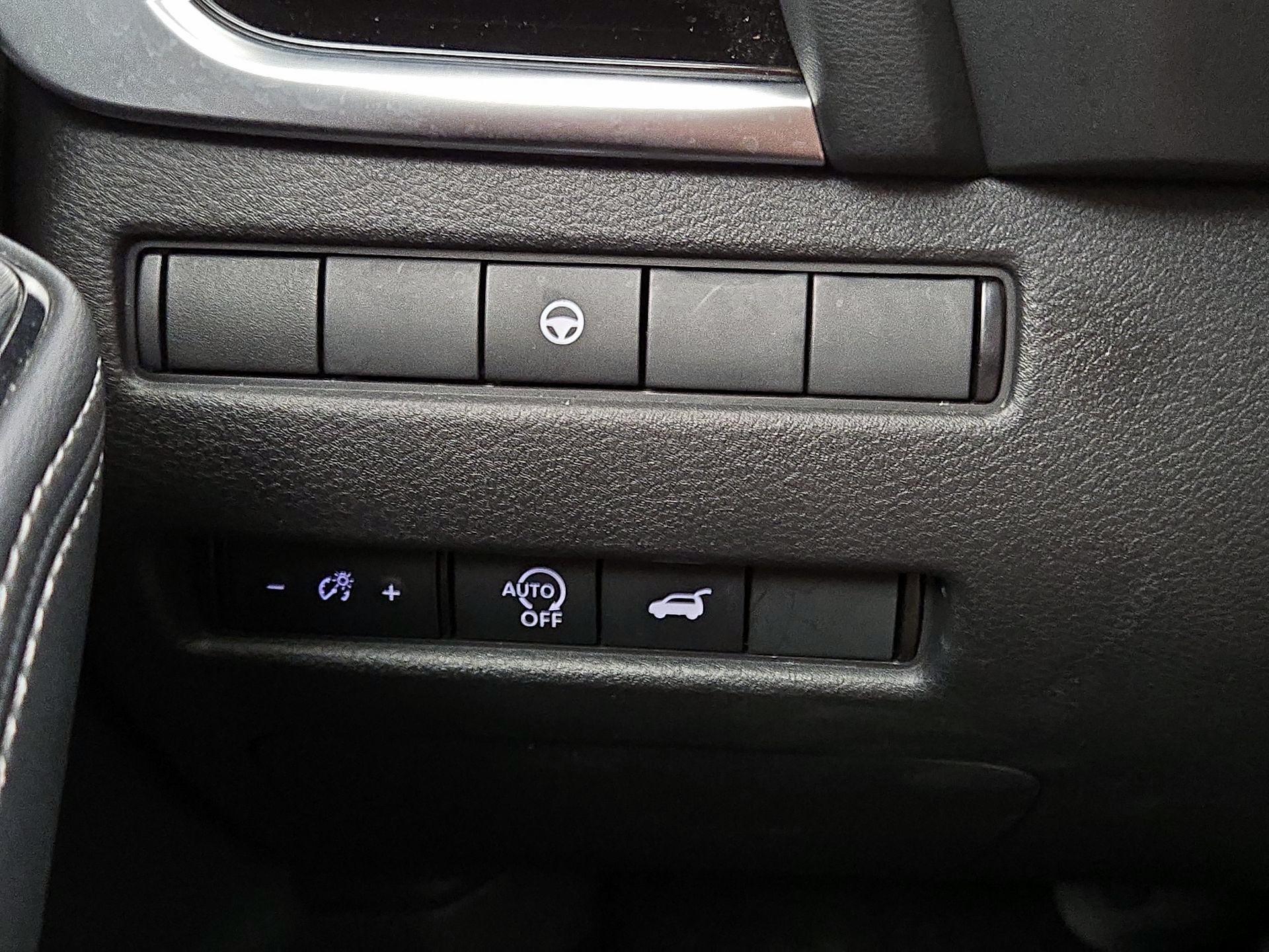 Thumbnail: 2023 Nissan Rogue - 13