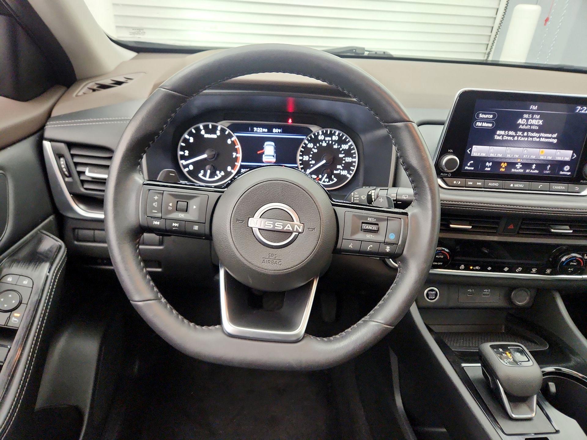 Thumbnail: 2023 Nissan Rogue - 10