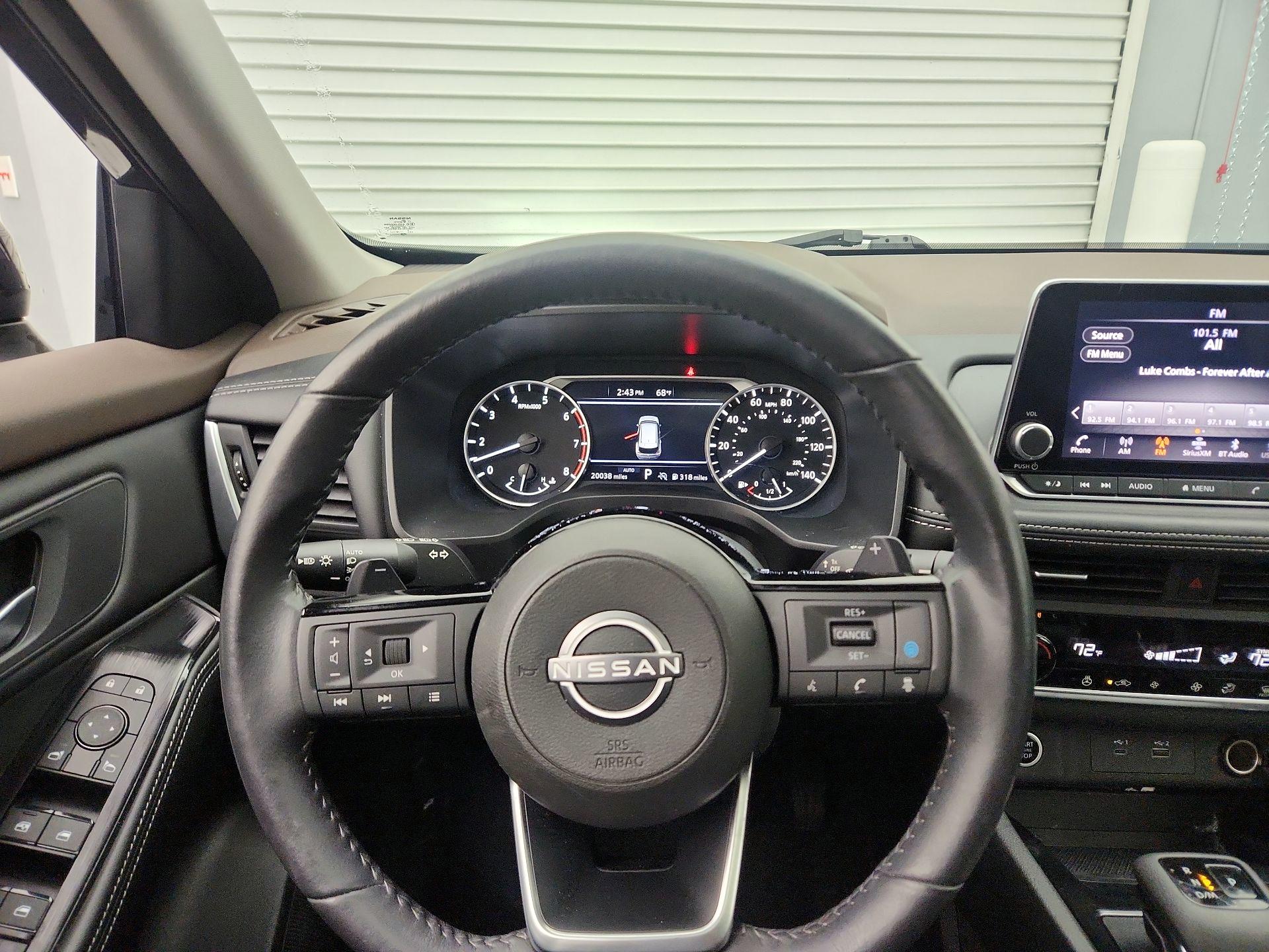 Thumbnail: 2023 Nissan Rogue - 10