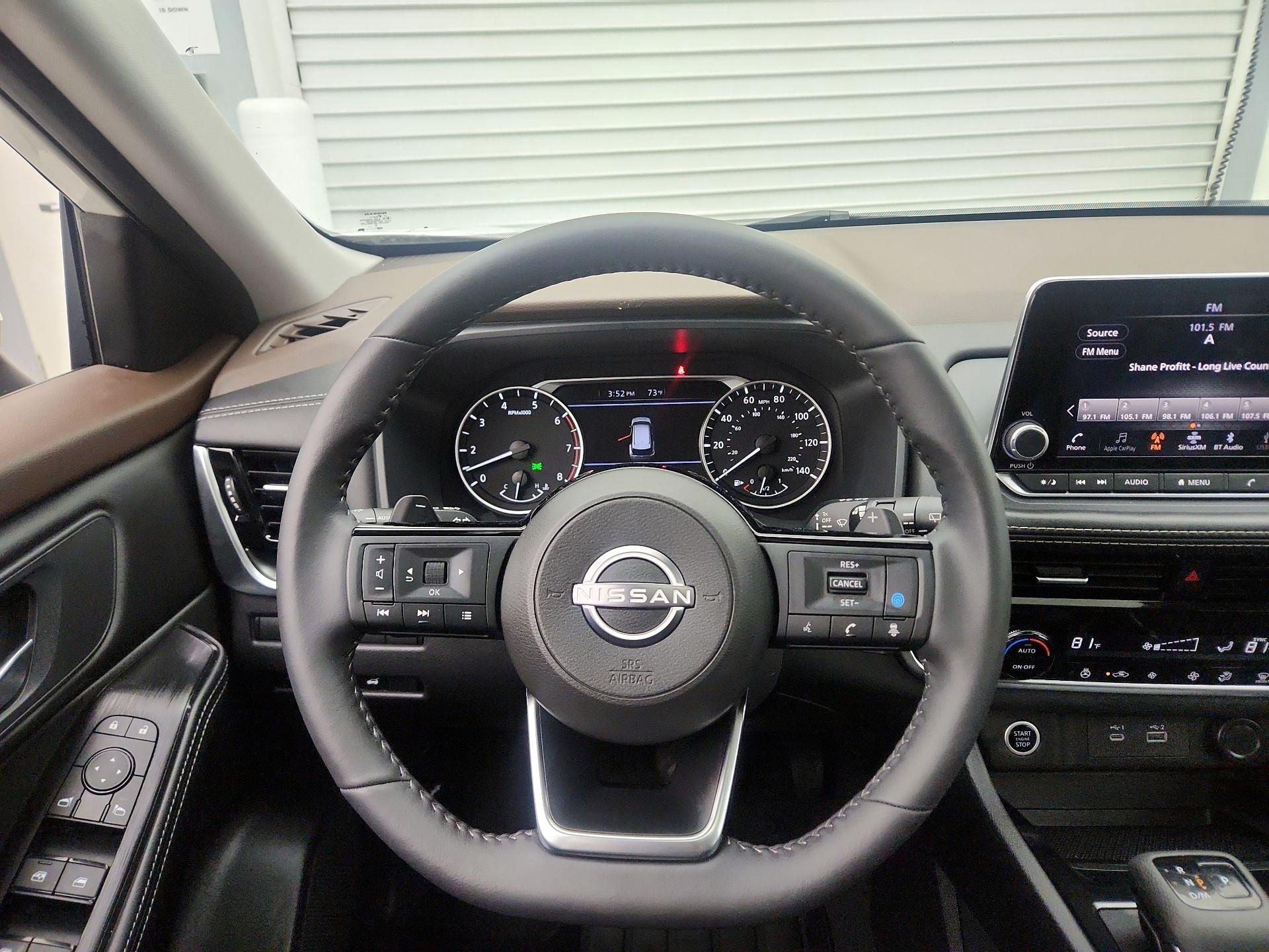 Thumbnail: 2023 Nissan Rogue - 10